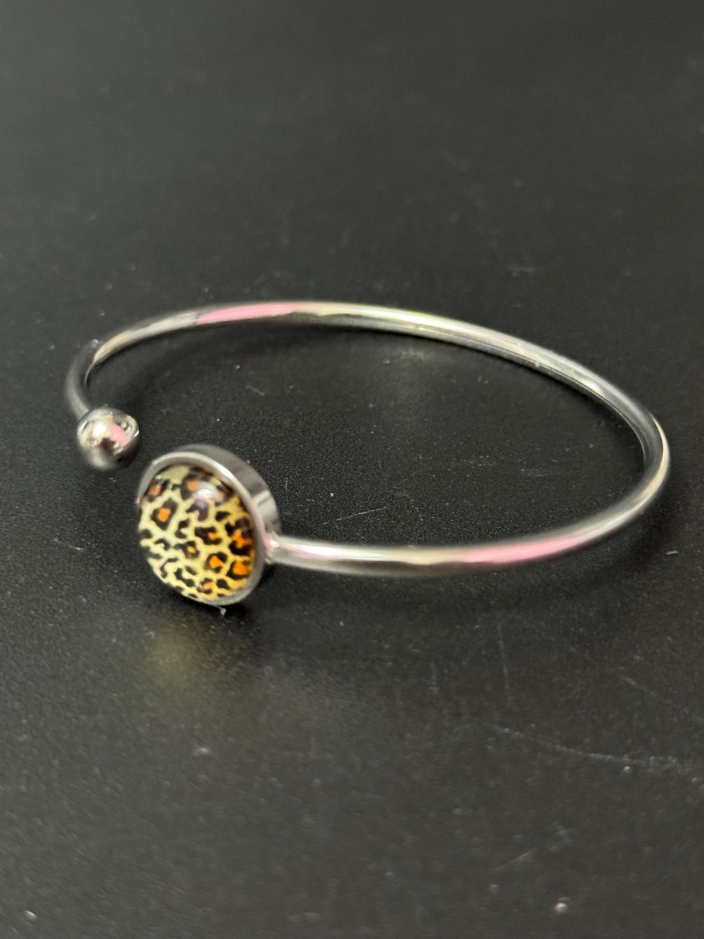 Leopard print stainless steel glass 12mm cabochon bangle bracelet