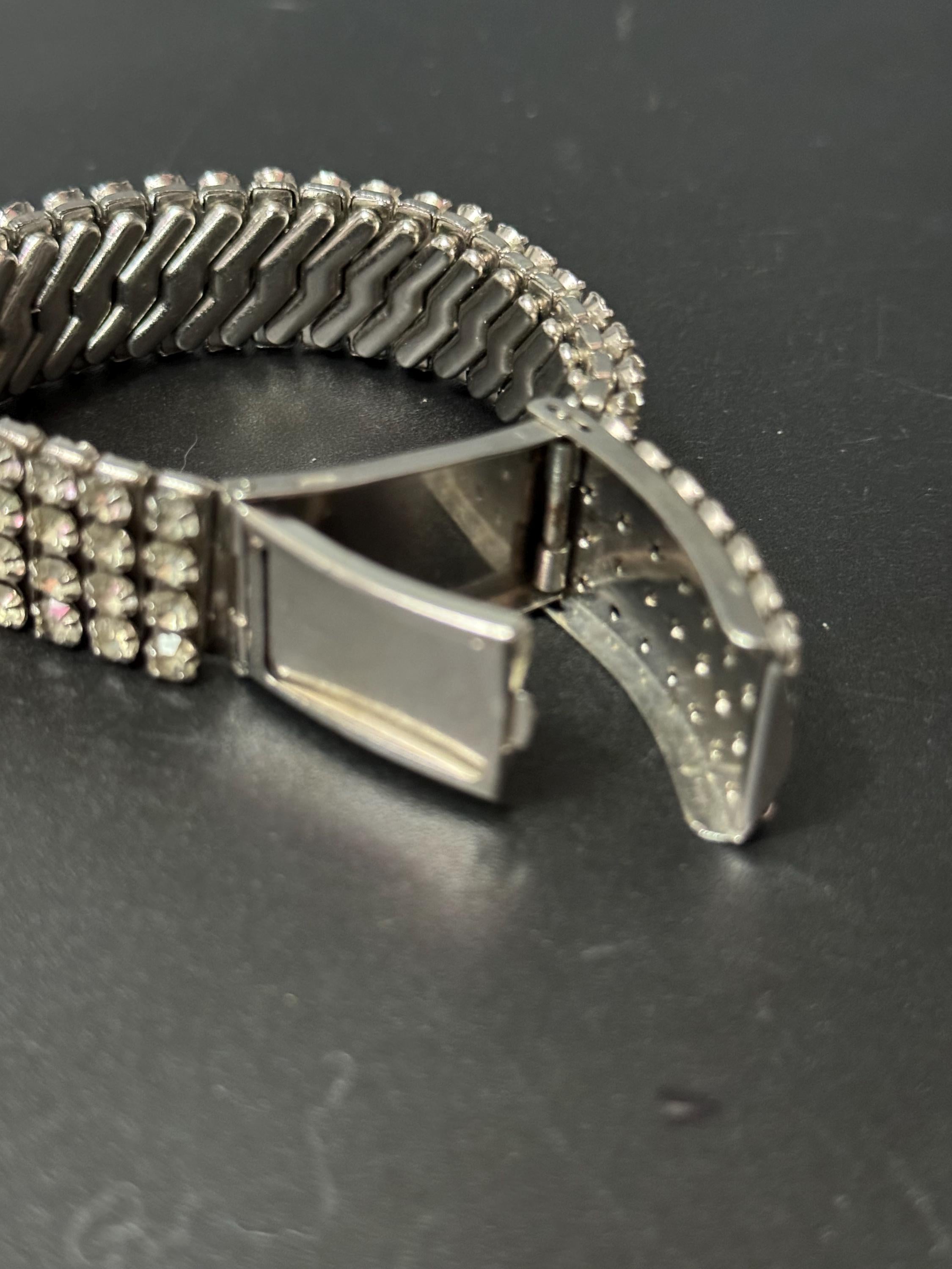 Secret photo locket 1950s Vintage chrome clear glass paste expandable bracelet
