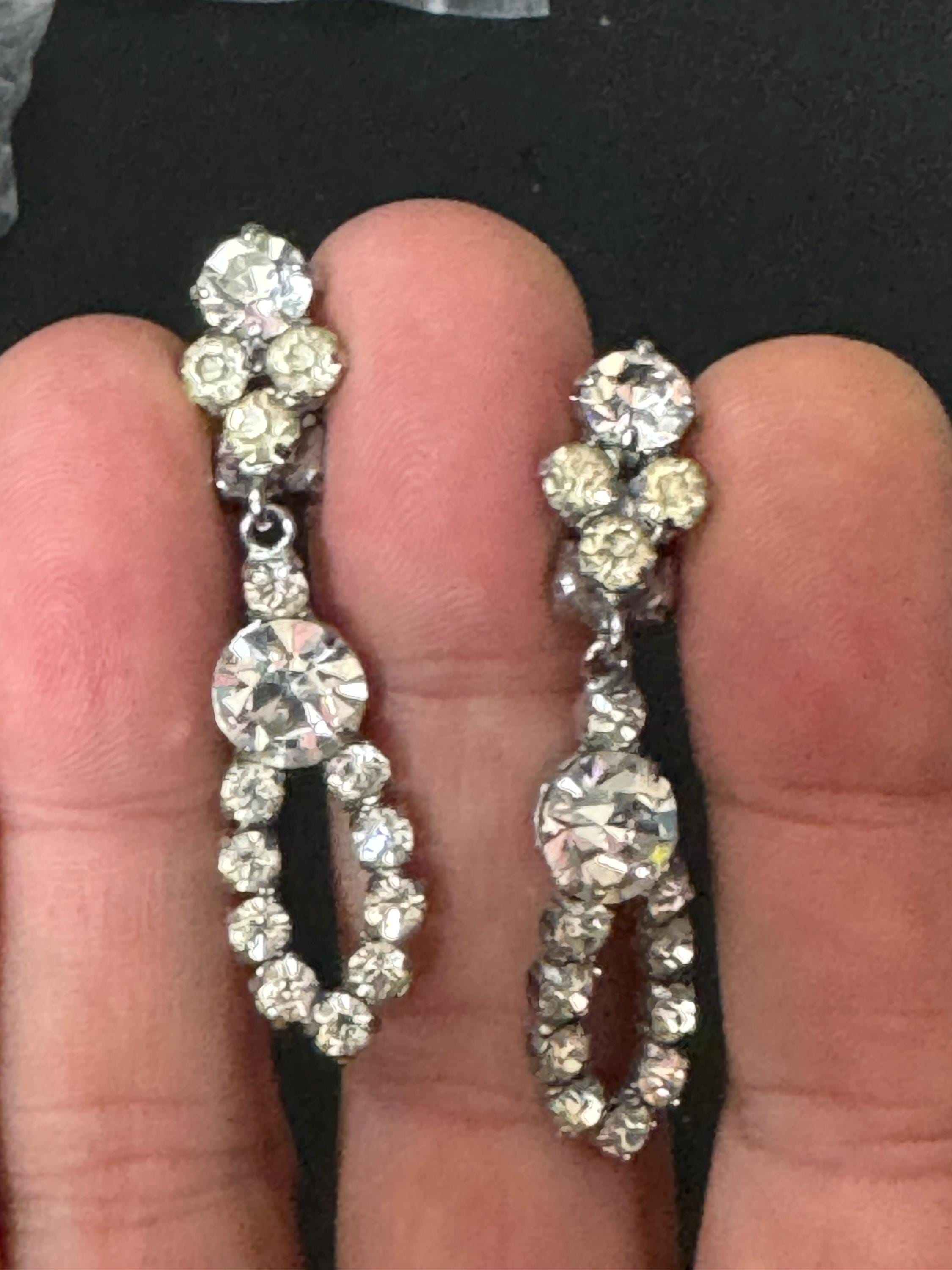 Vintage clear Diamanté Paste long Clip On Drop Earrings