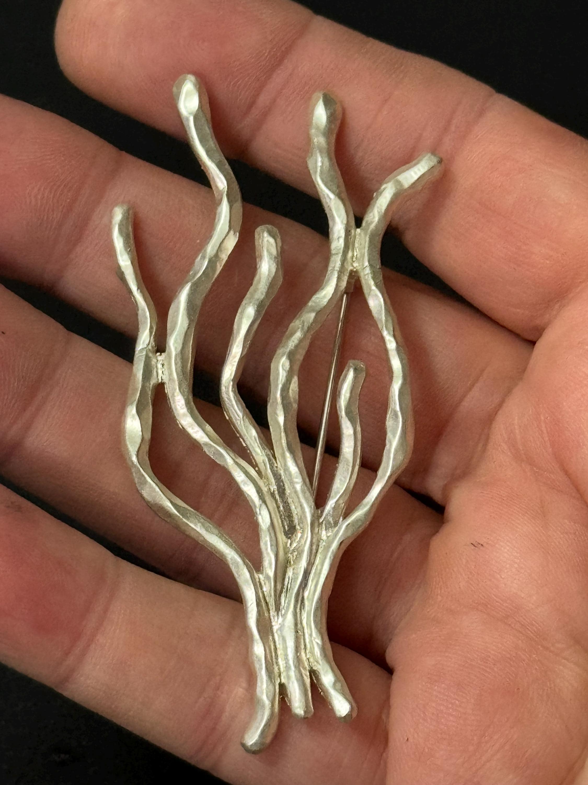 French signed dolce vita silver tone seaweed brooch