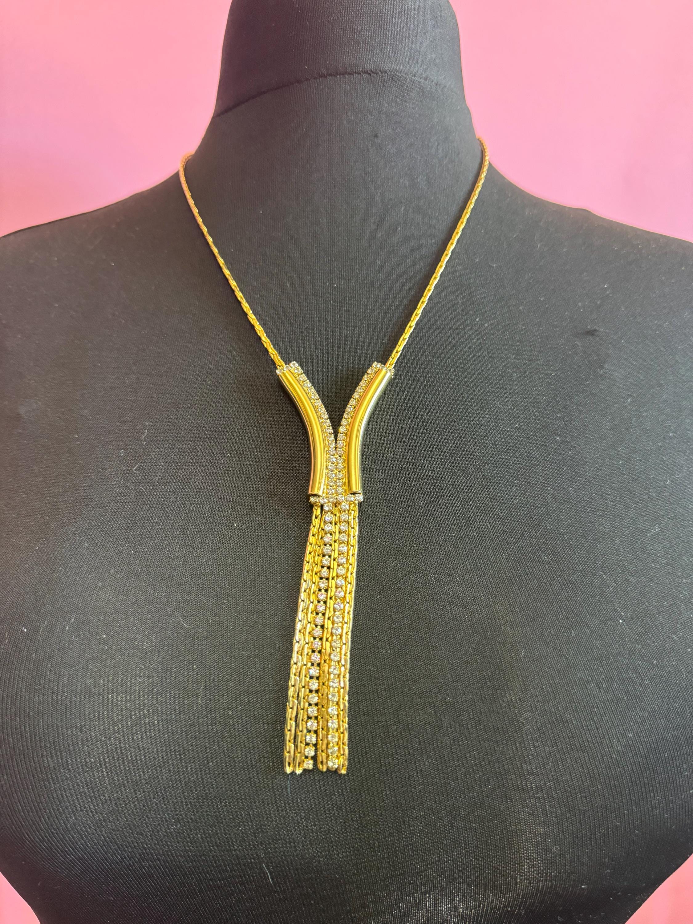 Vintage gold tone mesh lariat drop necklace with clear diamanté glass paste stones