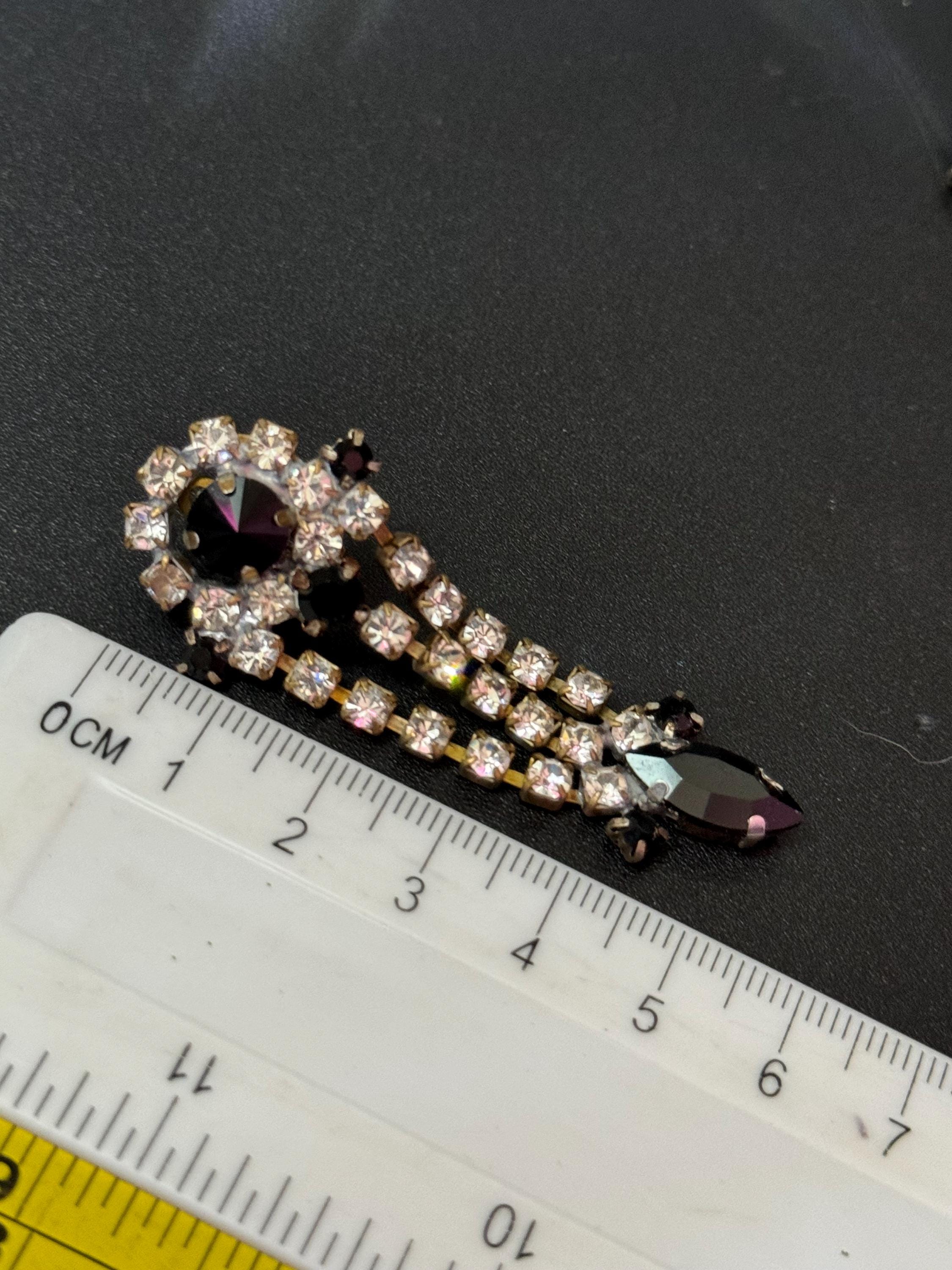 Vintage Czech black and clear Rhinestone Diamanté Drop Clip on Earrings