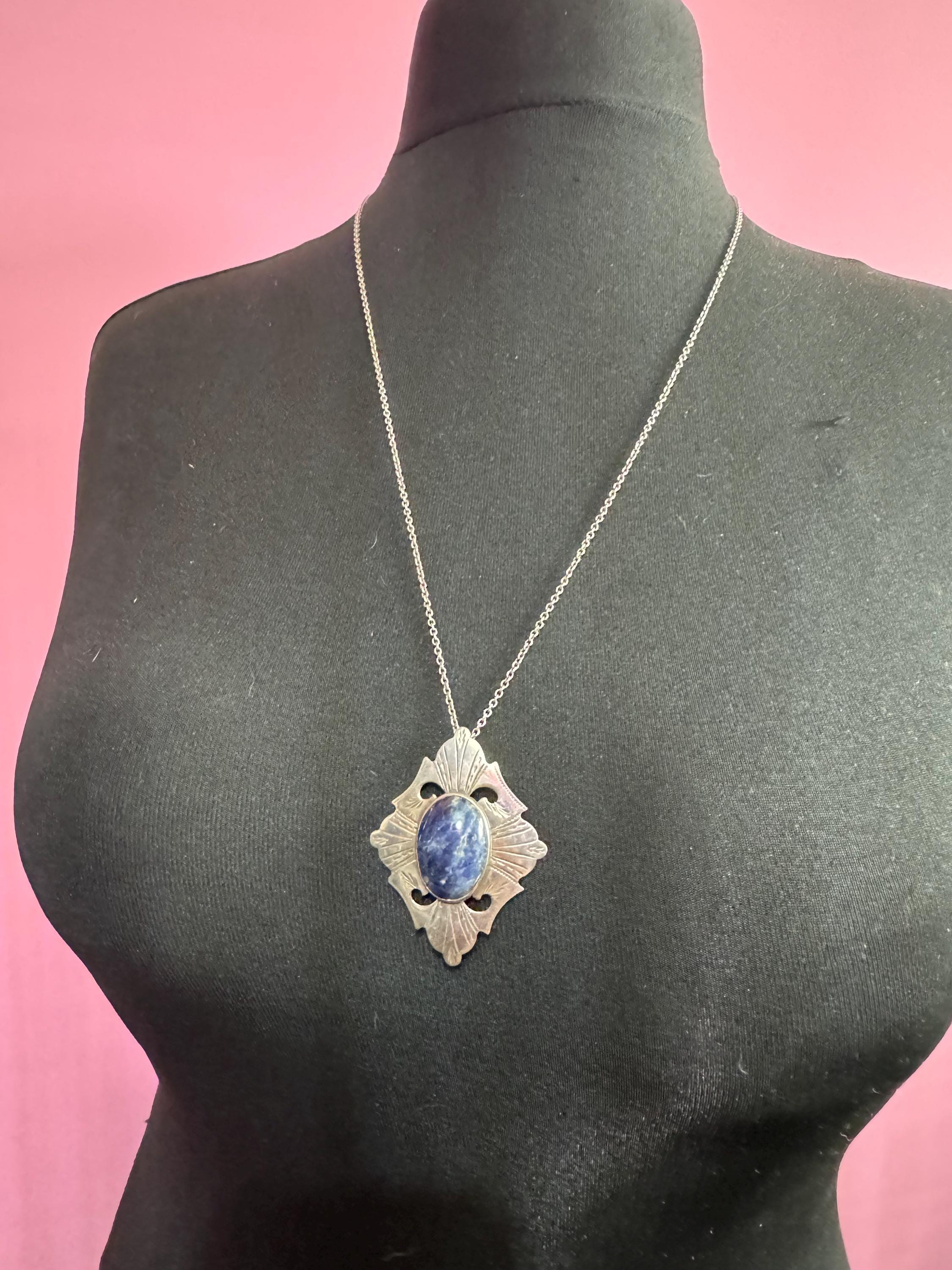 Vintage 925 Sterling Silver Necklace with large blue gemstone sodalite pendant full hallmarks