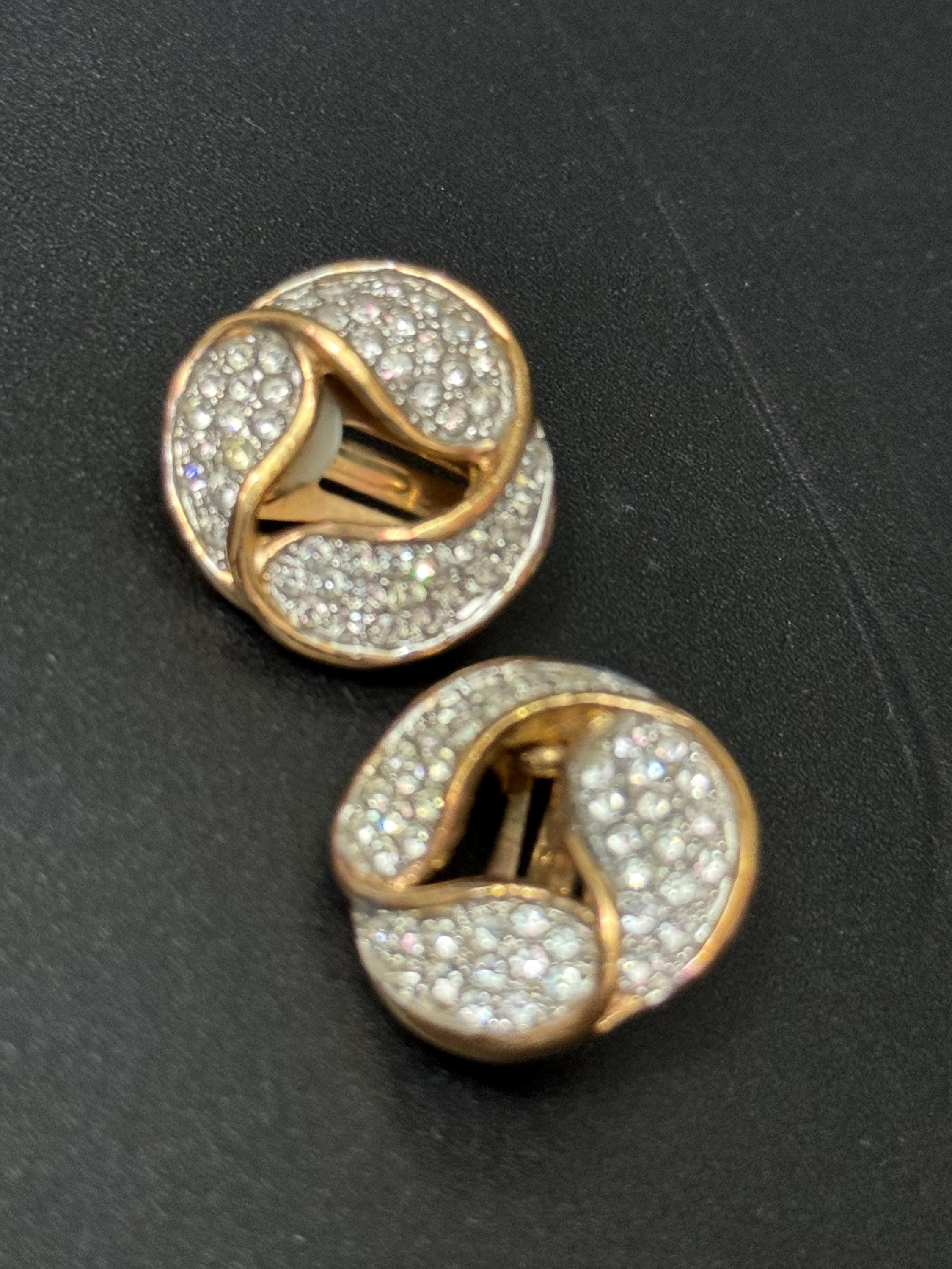 Clear Diamanté paste gold tone round Clip On Earrings
