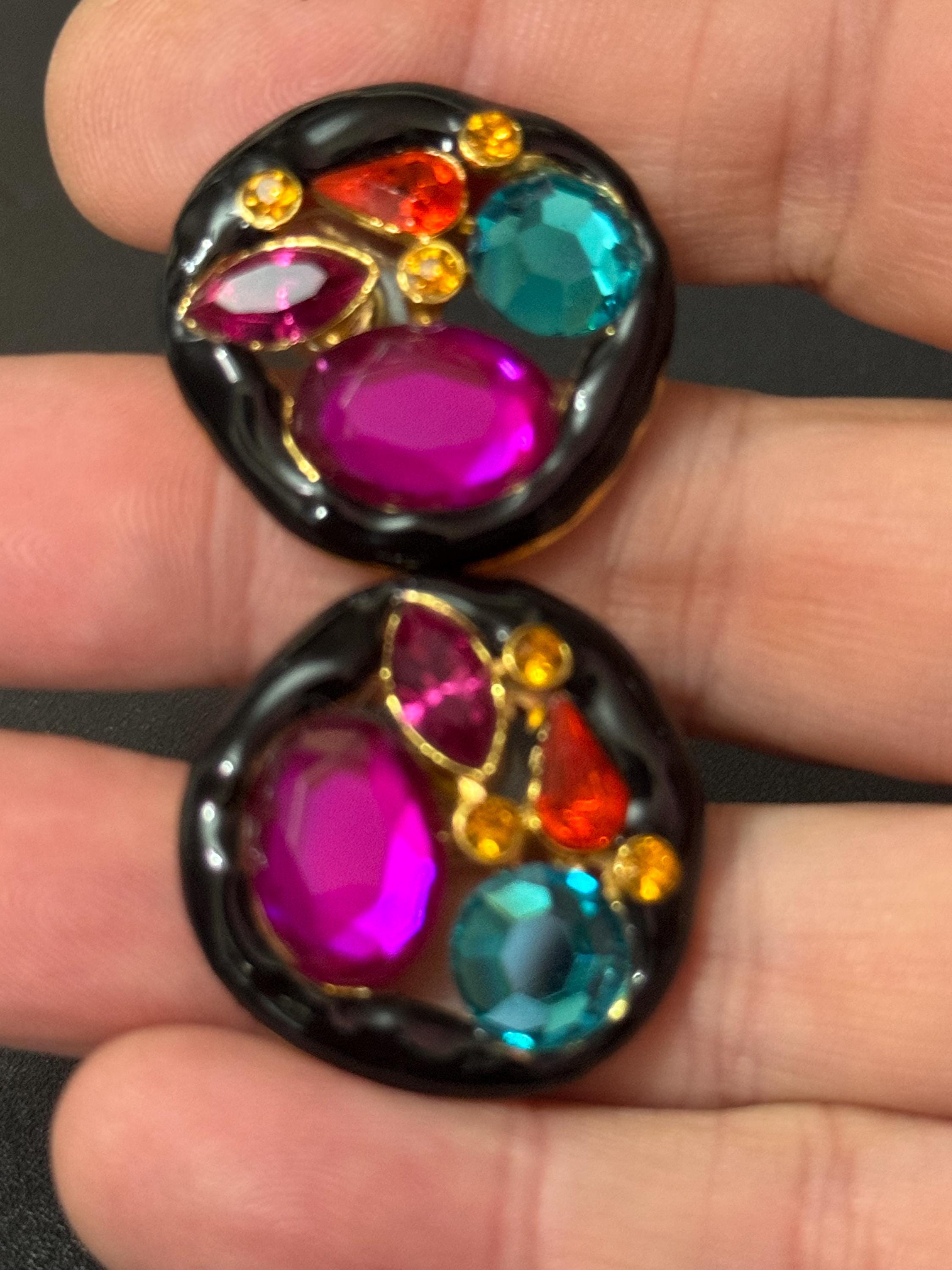Retro 1980s Gold tone Black enamel and rainbow crystal diamanté Paste pair stud earrings for pierced ears