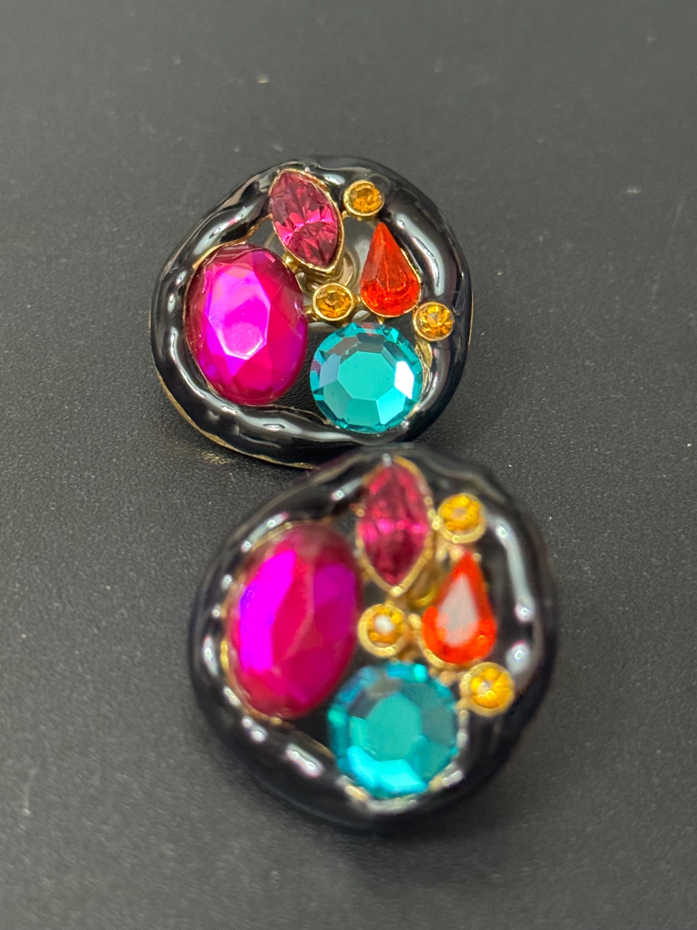 Retro 1980s Gold tone Black enamel and rainbow crystal diamanté Paste pair stud earrings for pierced ears