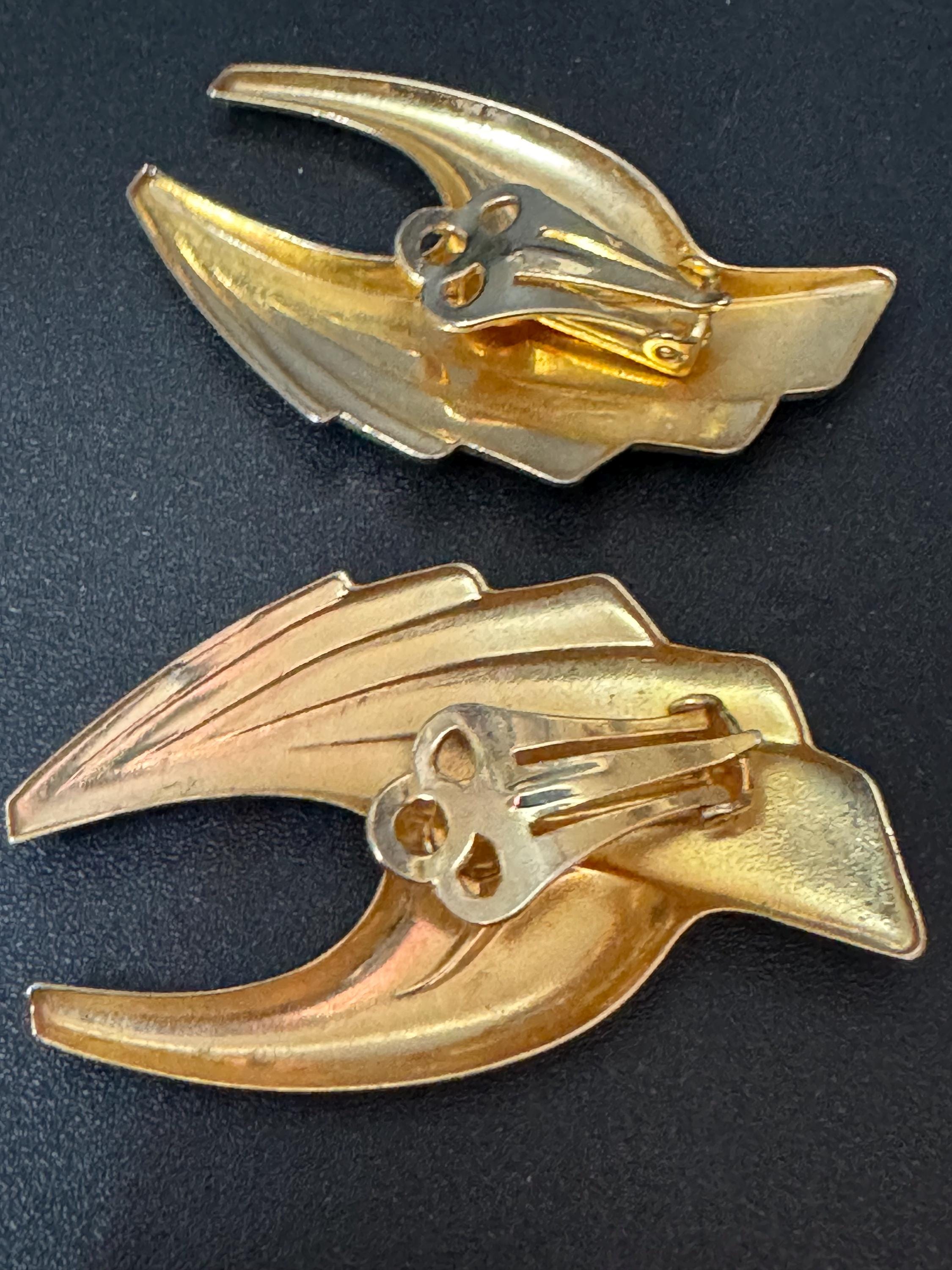 Vintage Art Deco Winged Gold Tone Clip On Earrings