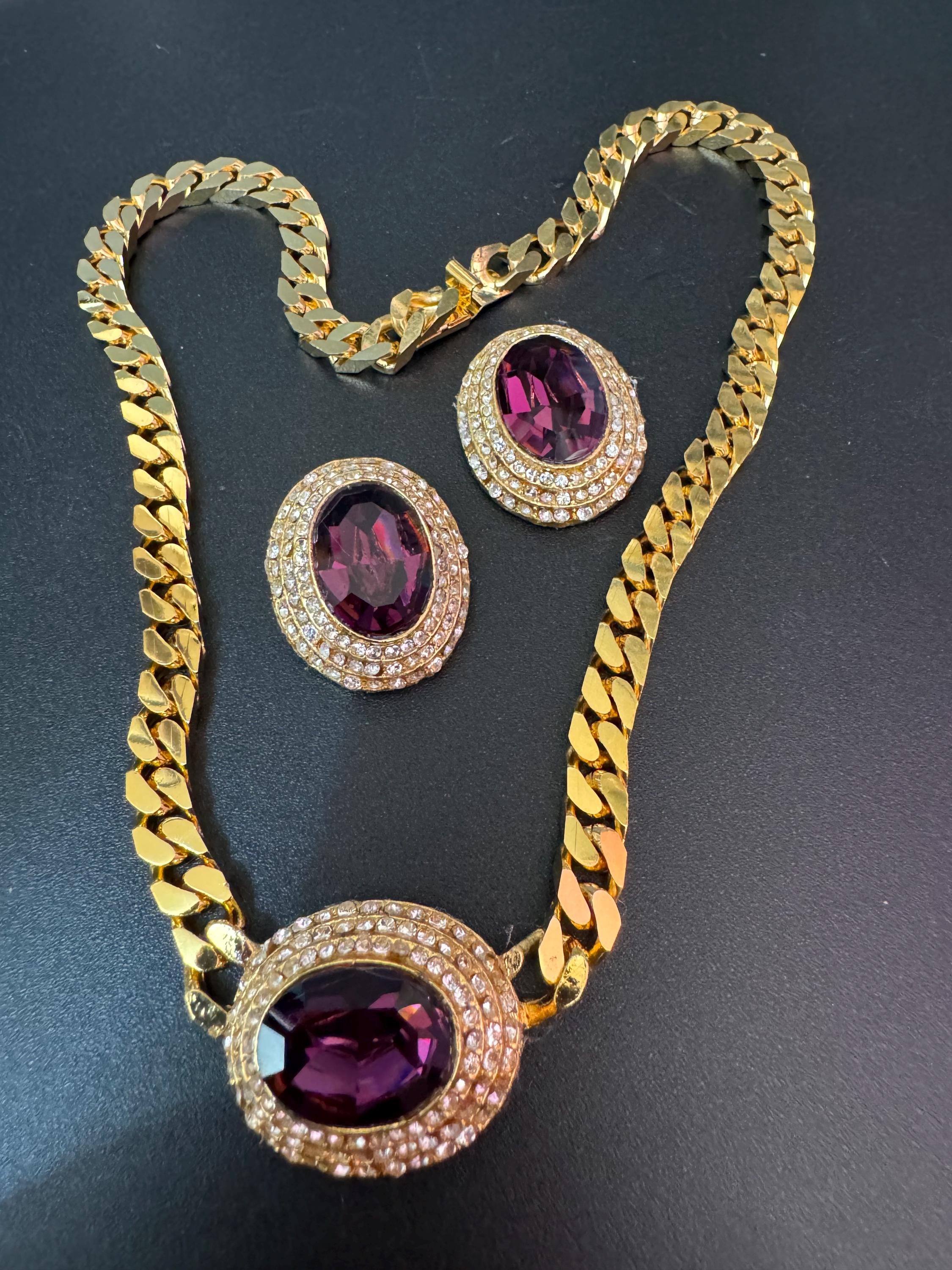 Vintage Swarovski Crystal Necklace & Clip On Earrings: Gold Tone Jewelry Set