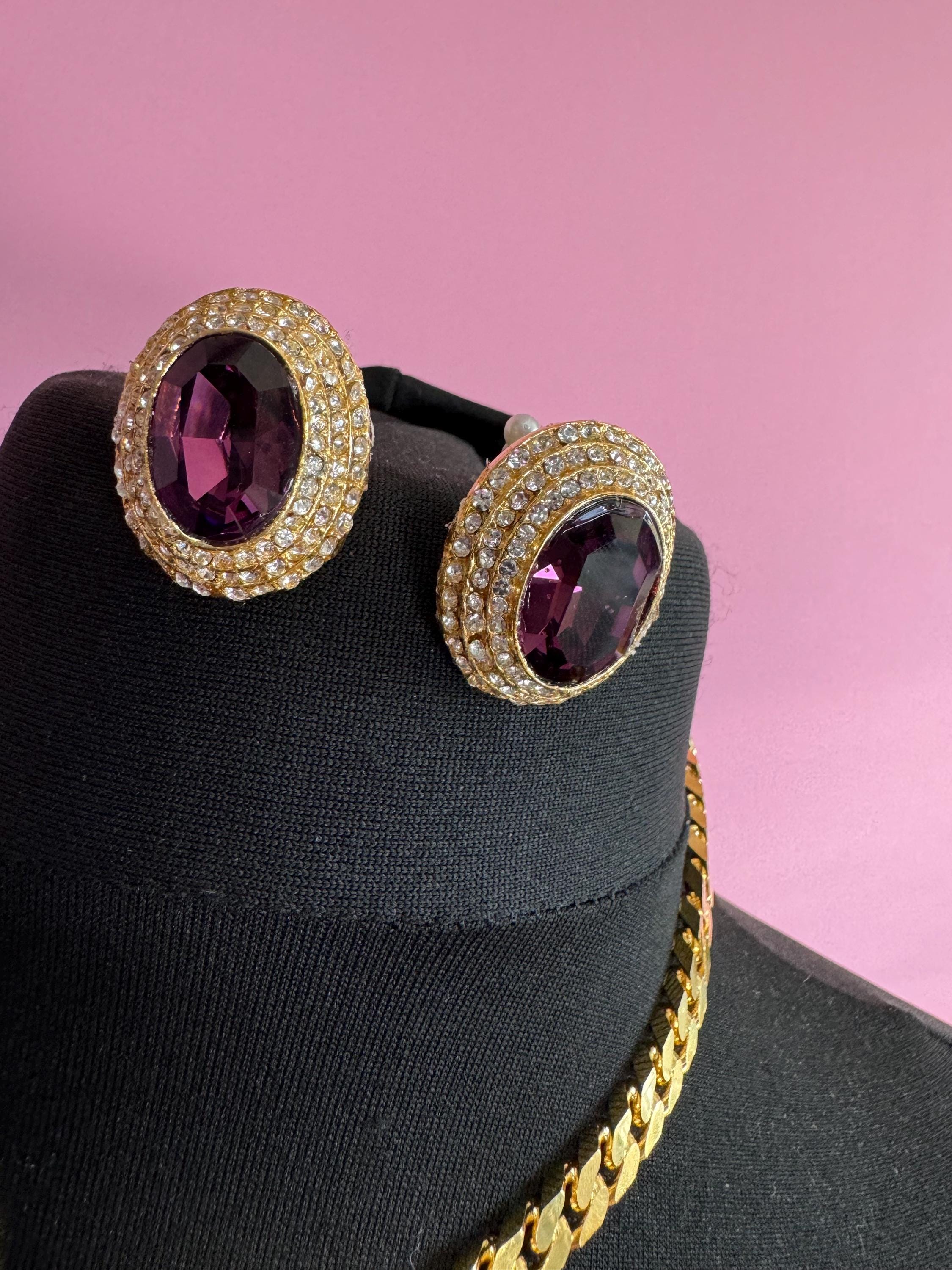 Vintage Swarovski Crystal Necklace & Clip On Earrings: Gold Tone Jewelry Set