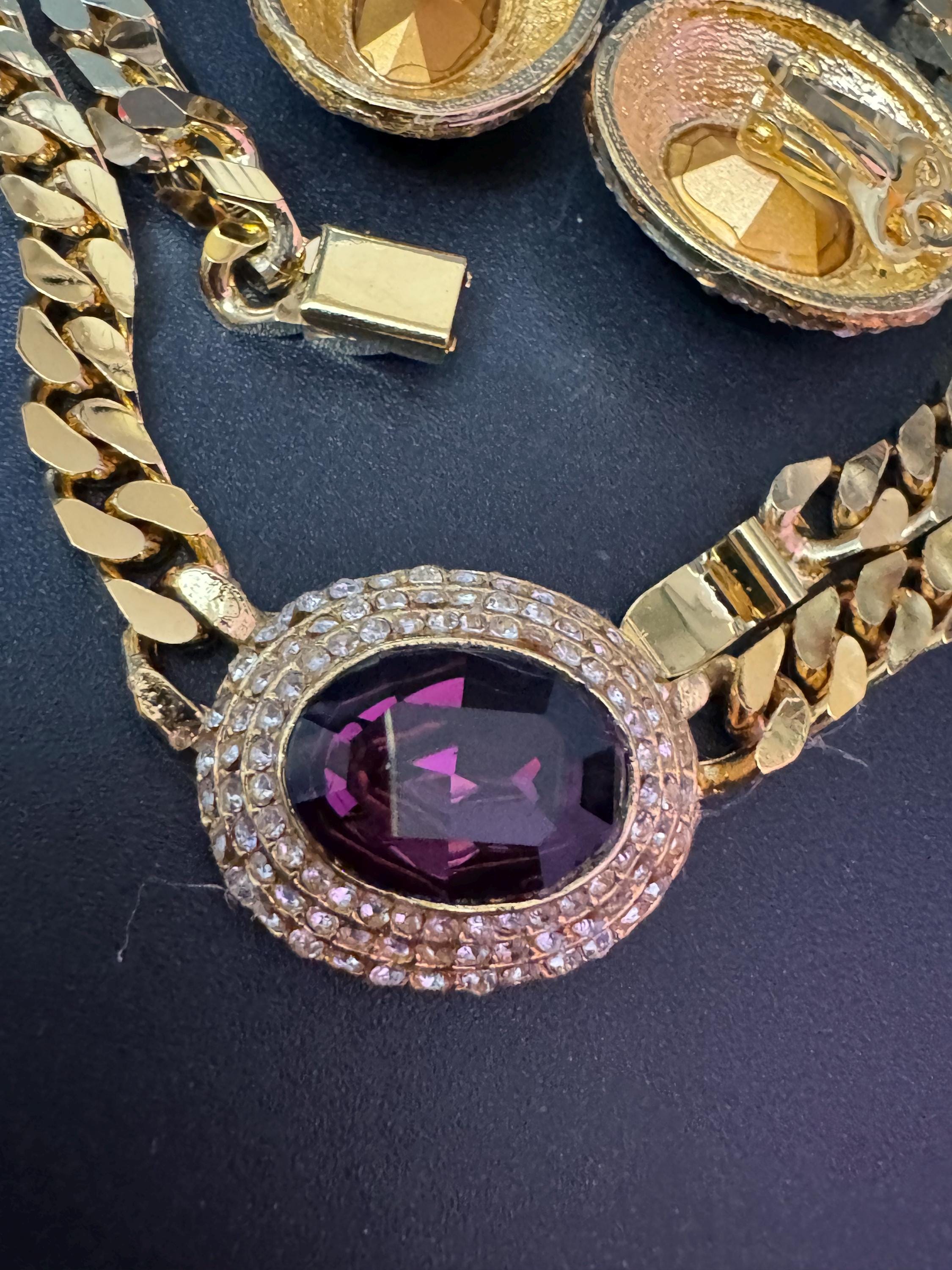 Vintage Swarovski Crystal Necklace & Clip On Earrings: Gold Tone Jewelry Set