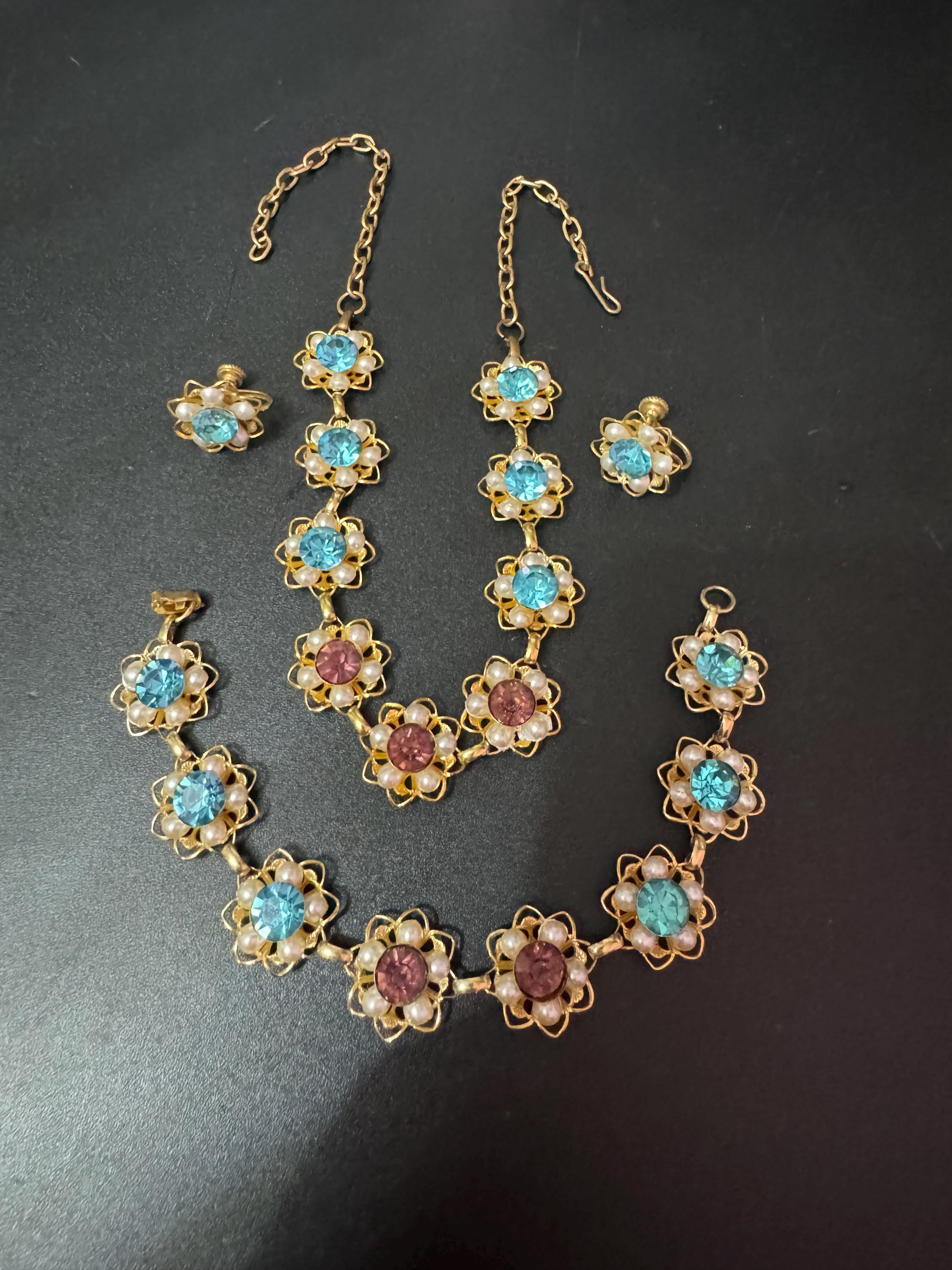 Vintage Faux Pearl Floral Jewelry Set: Necklace, Bracelet & Earrings