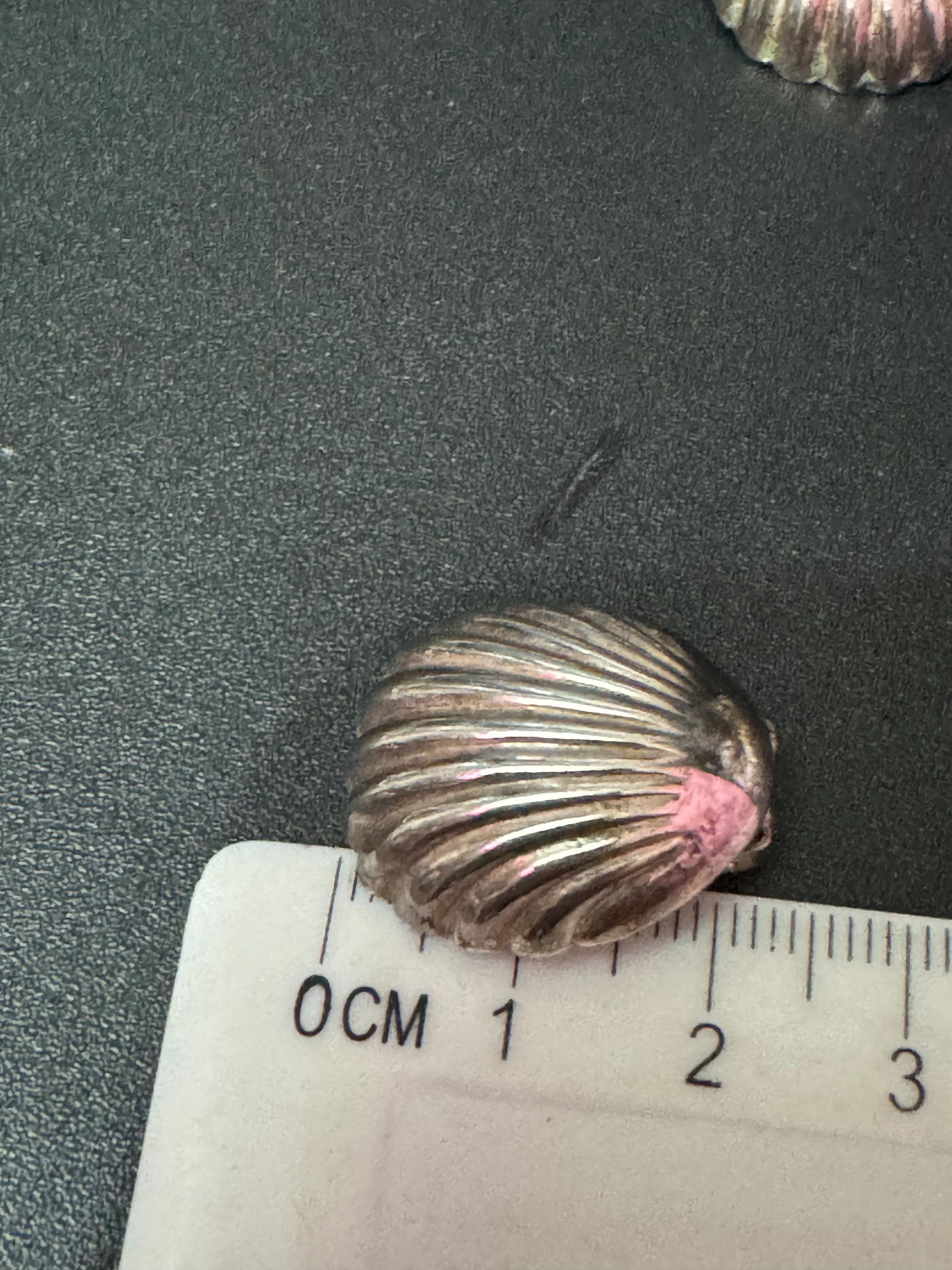 Vintage 925 modernist textured sterling silver seashell scallop shell clip on earrings 2.5cm