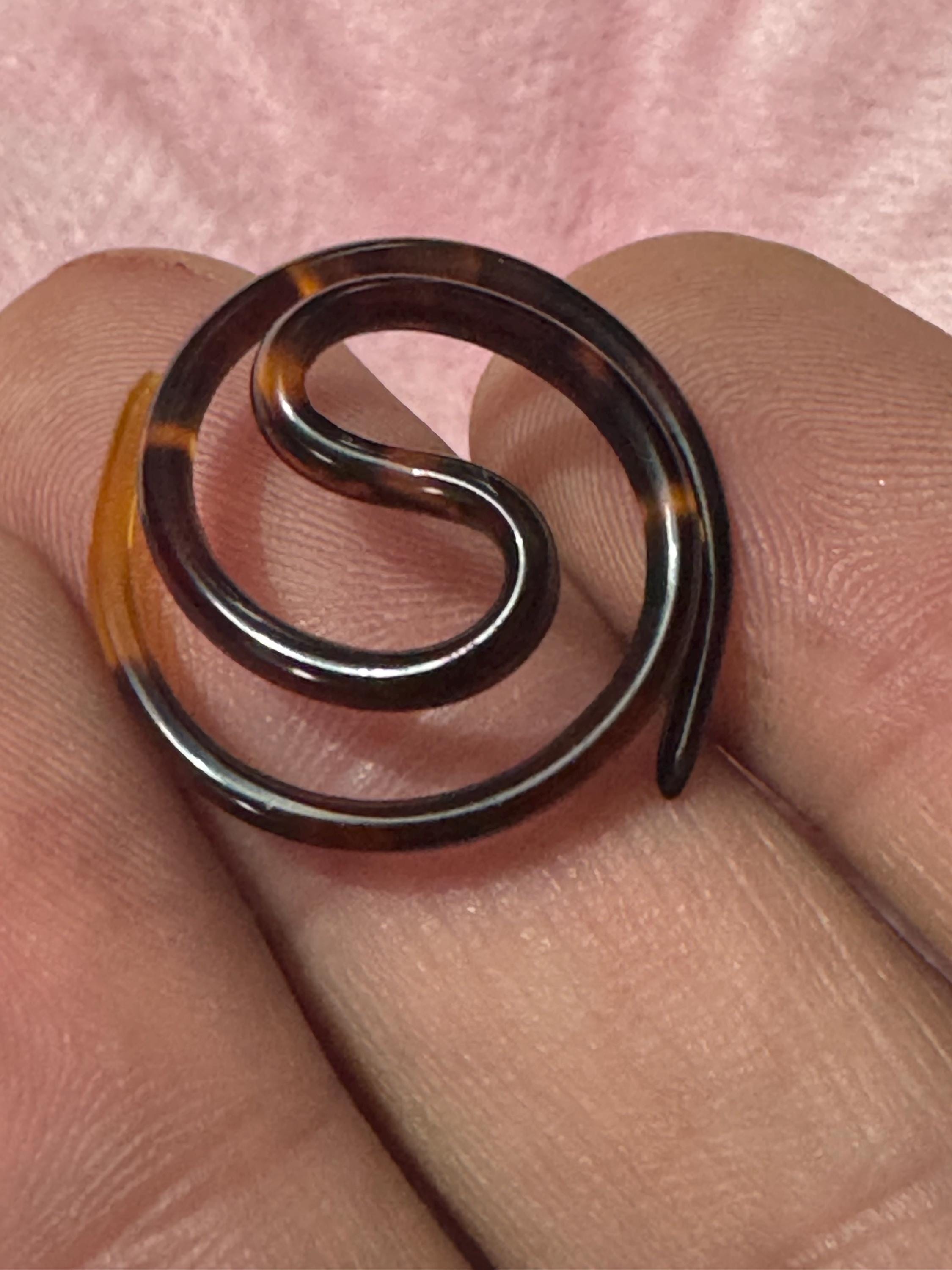 Antique 2.5cm hair screws Faux Tortoiseshell French art deco plastic hair twists