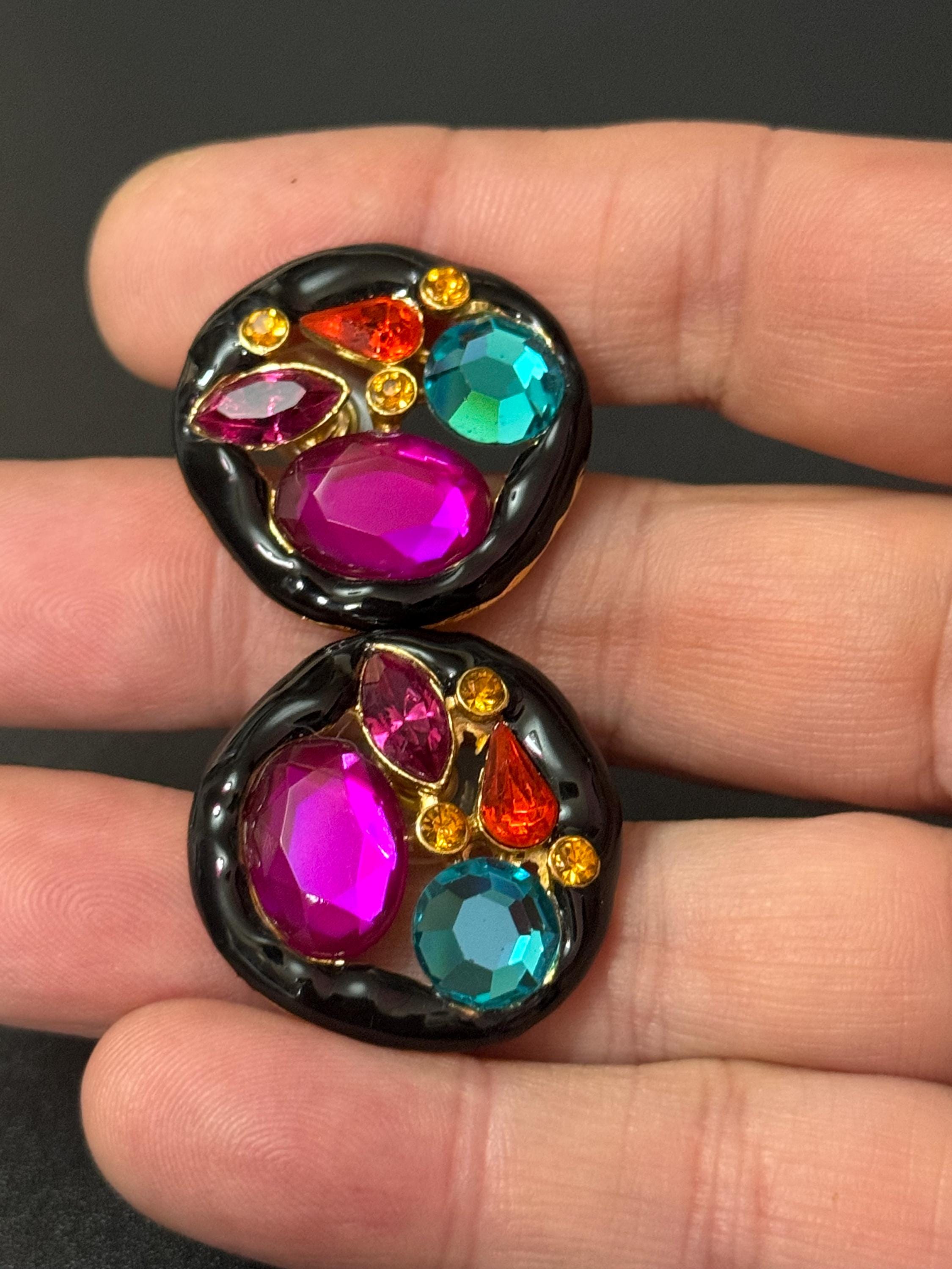 Retro 1980s Gold tone Black enamel and rainbow crystal diamanté Paste pair stud earrings for pierced ears