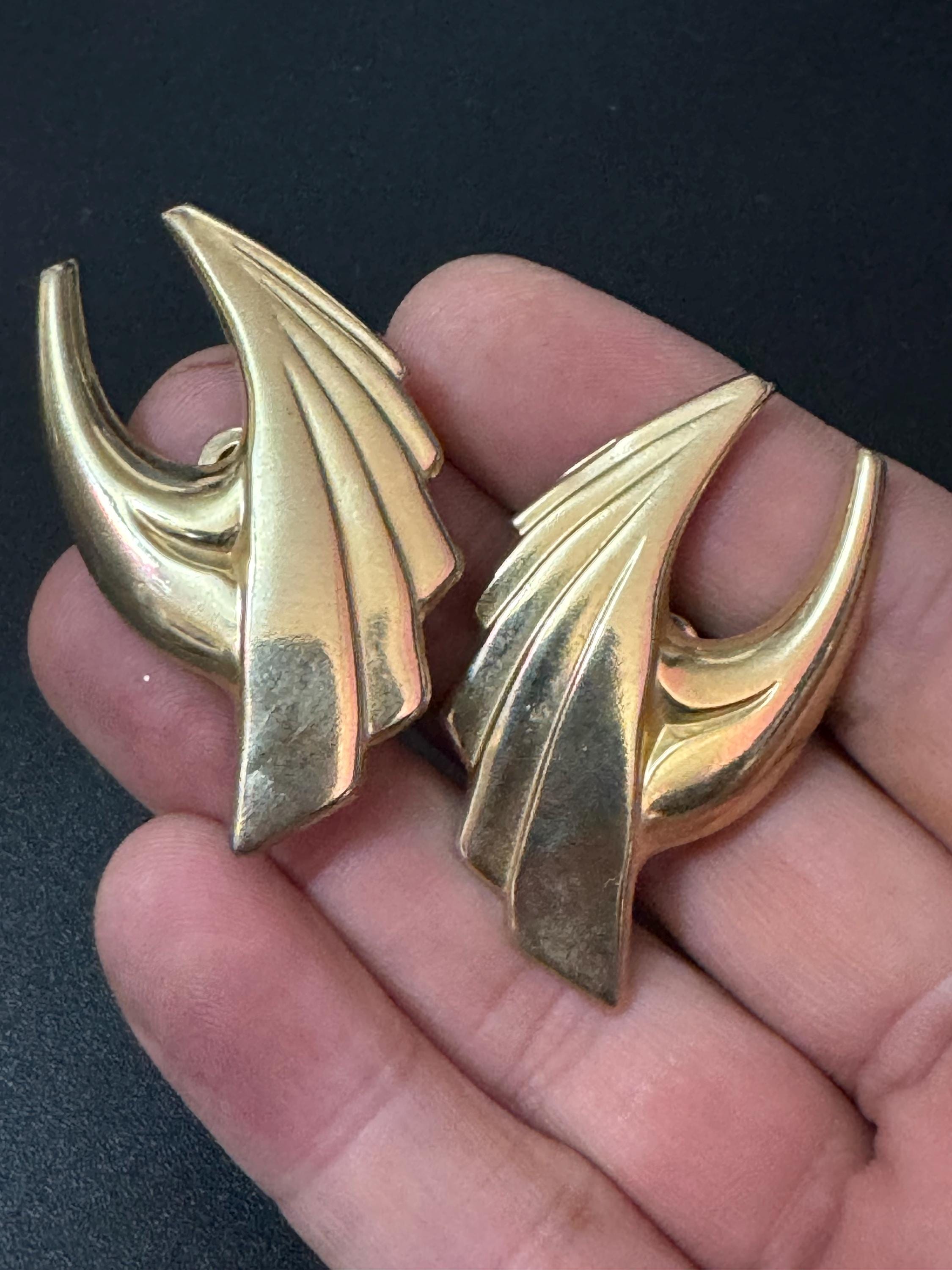 Vintage Art Deco Winged Gold Tone Clip On Earrings