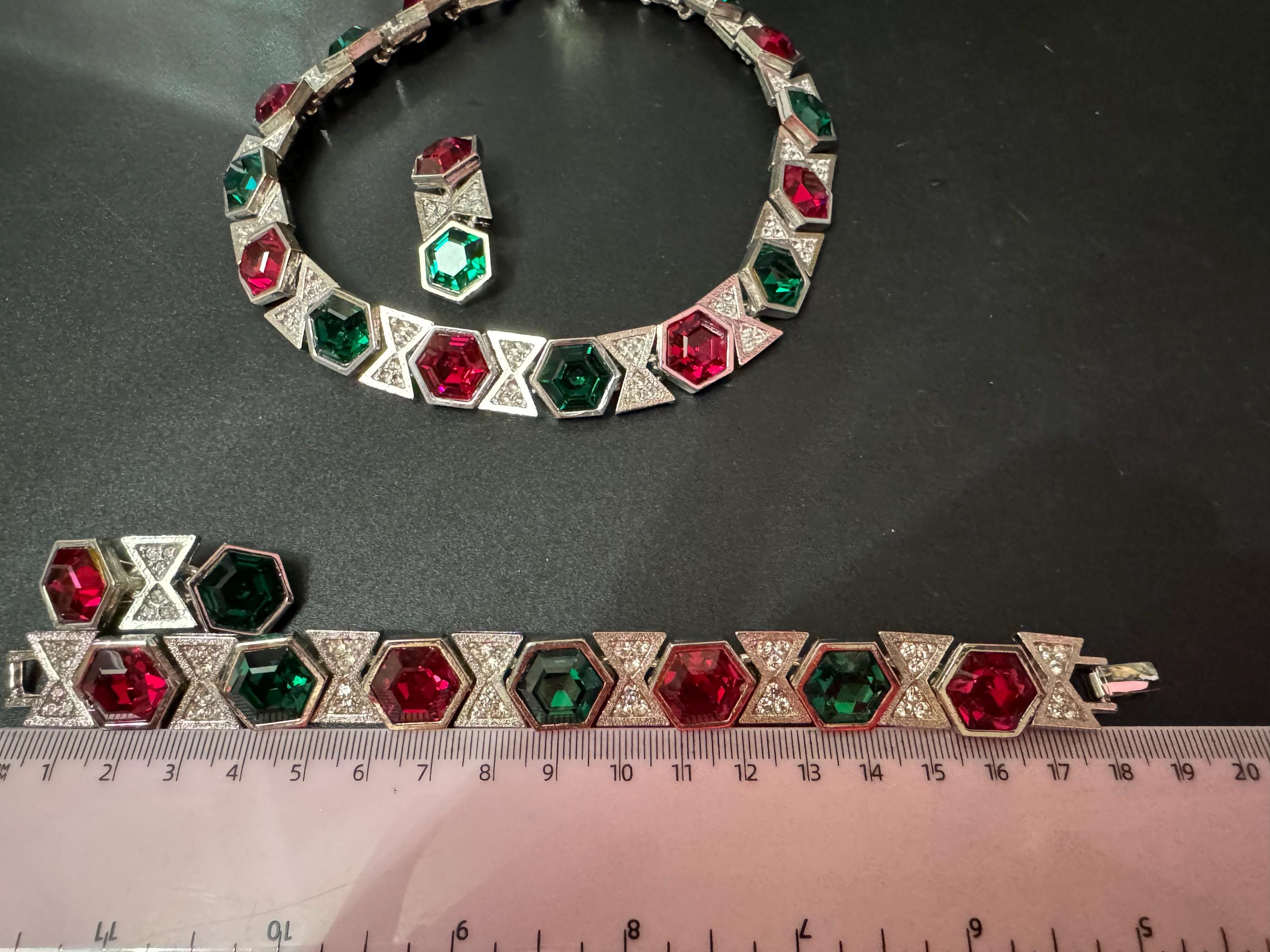 Vintage Silver Tone Swarovski Crystal Jewelry Set: Choker, Bracelet, Earrings