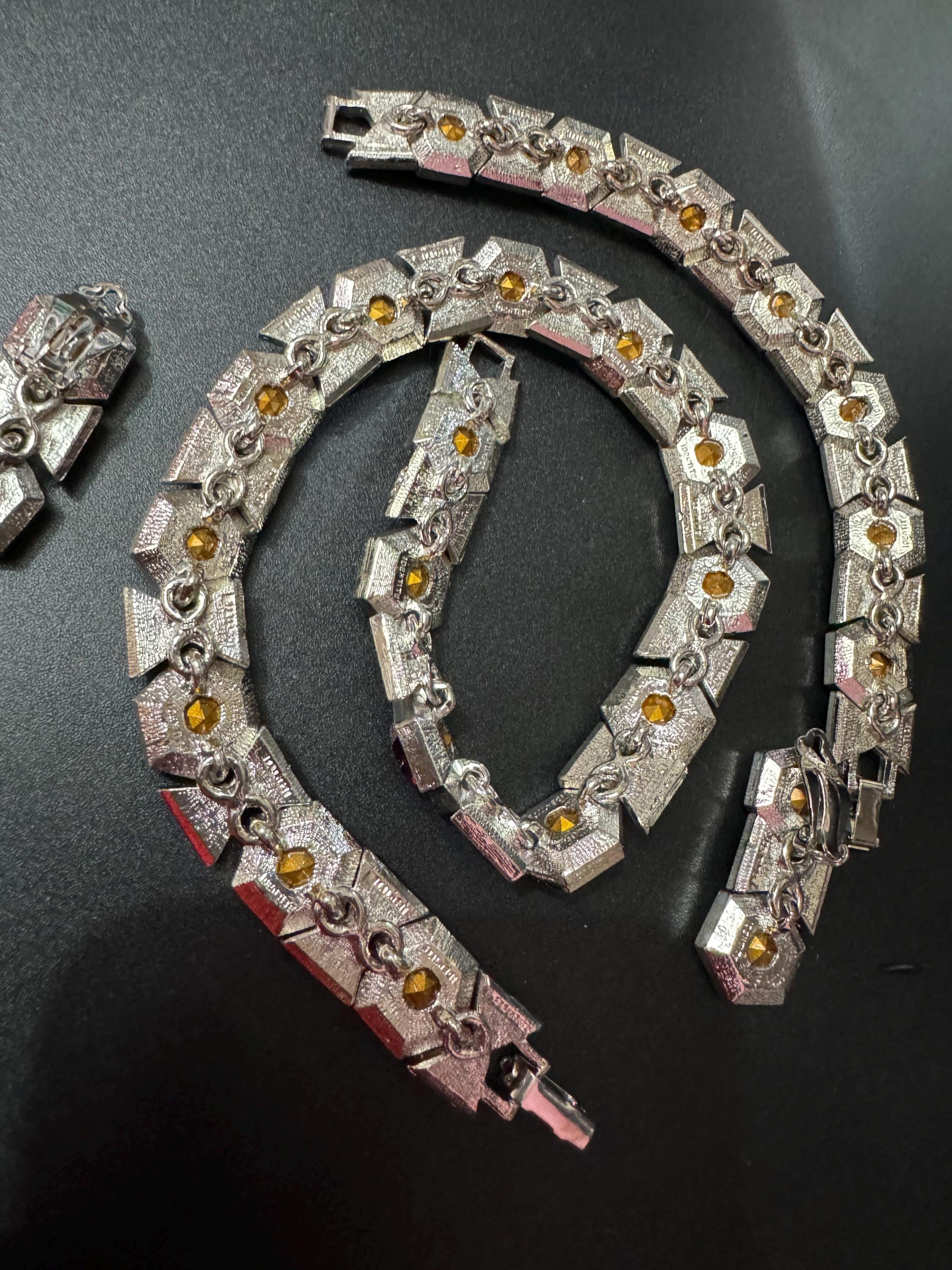 Vintage Silver Tone Swarovski Crystal Jewelry Set: Choker, Bracelet, Earrings