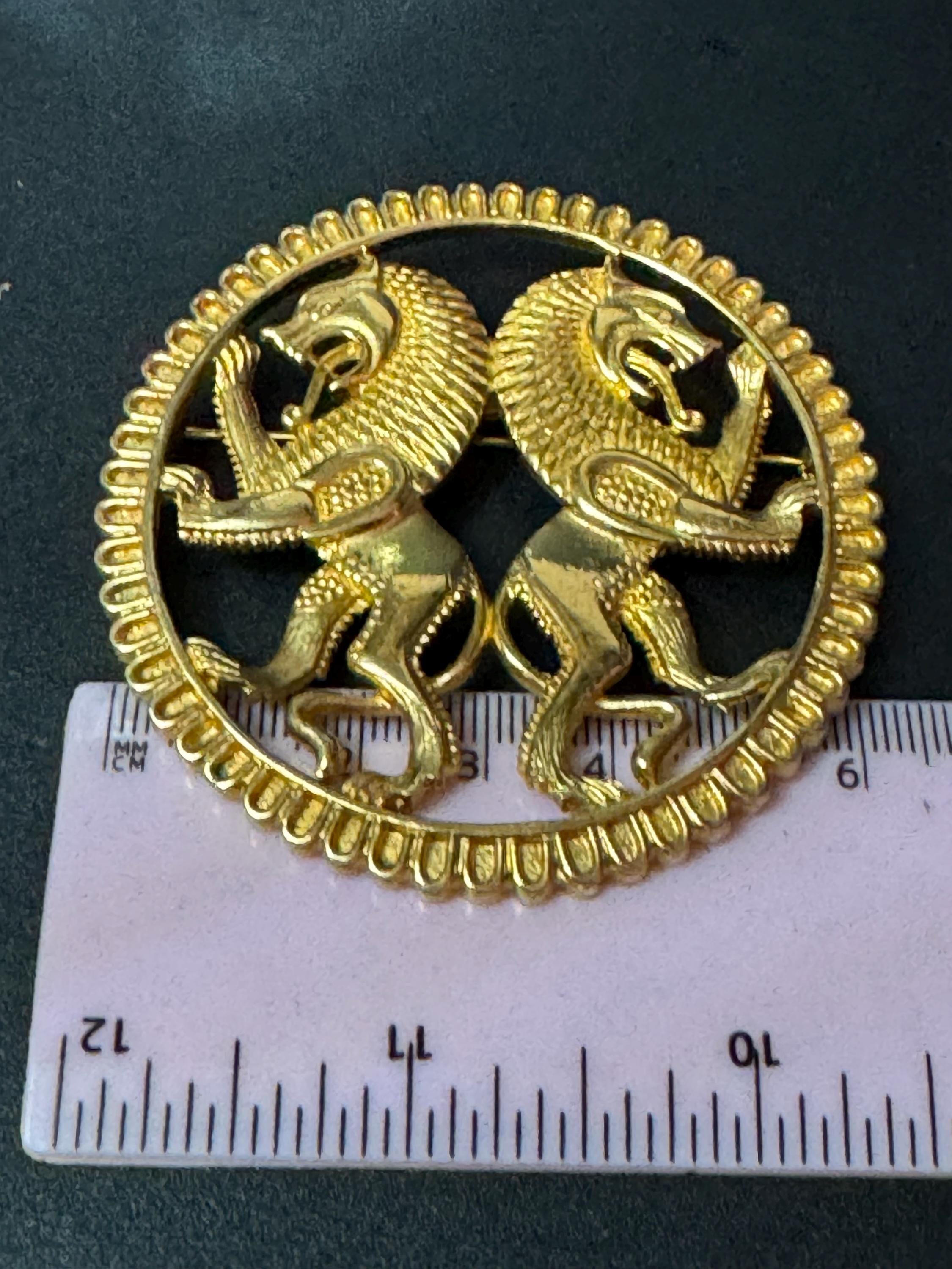 Vintage 1960s Gold Plated Rampant Lions Brooch - Jennifer Gibson XL Openwork