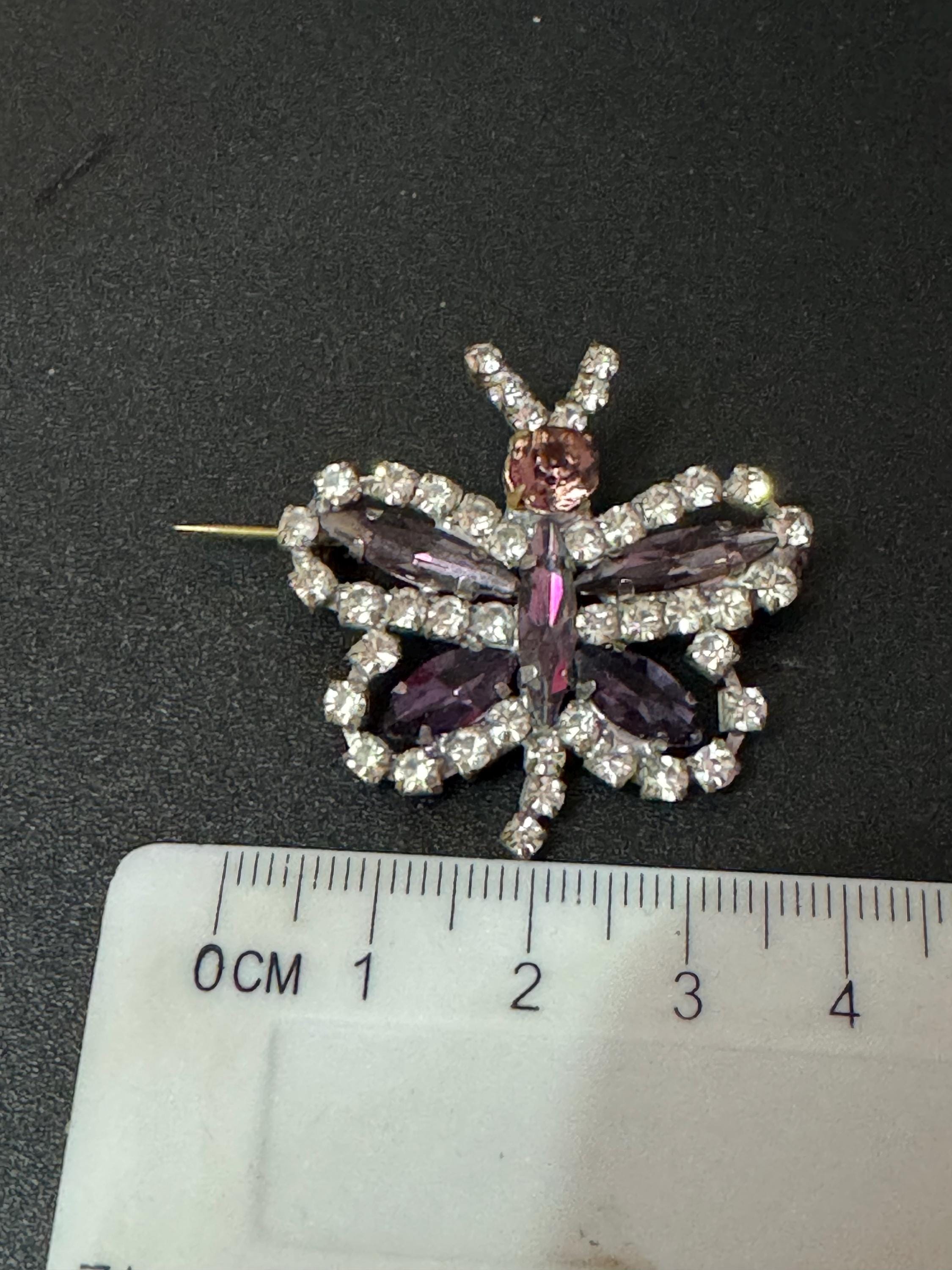 Vintage Czech Rhinestone Butterfly Brooch: Lilac & Clear Glass