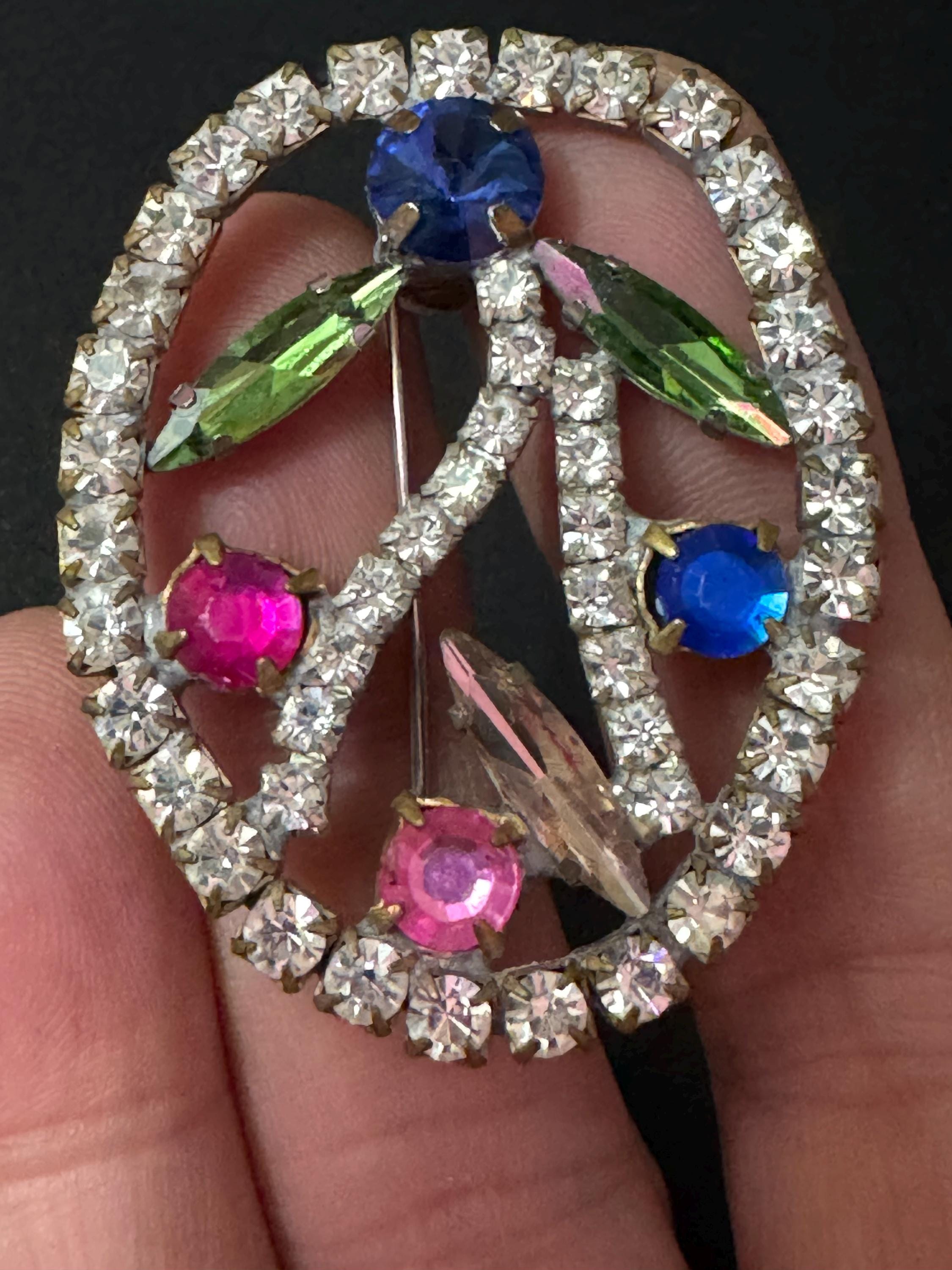 Vintage Czech Floral Brooch: Diamanté Rainbow Cabochons