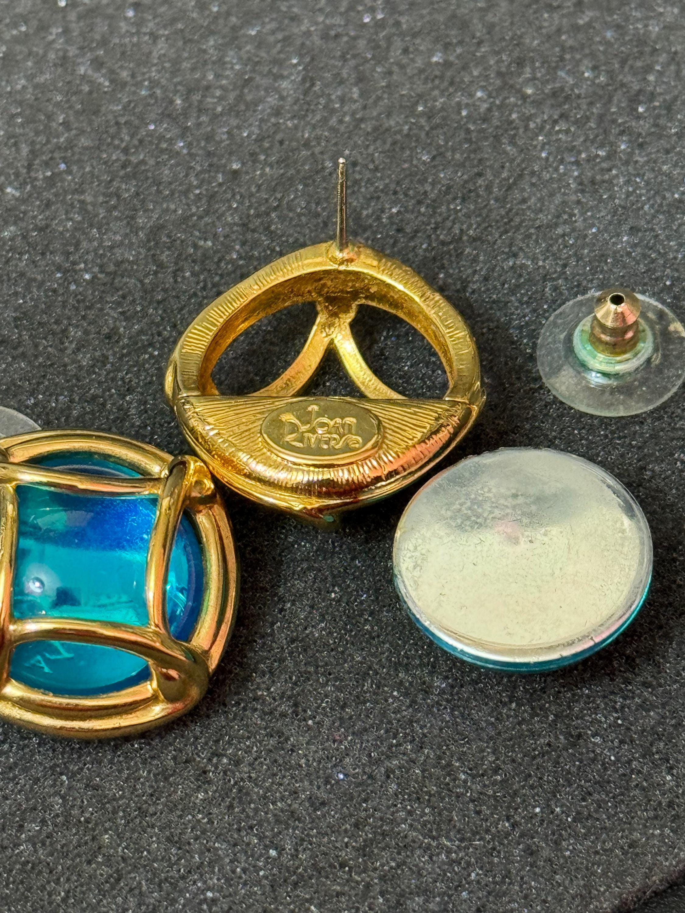 Signed Joan rivers collection of interchangeable glass cabochons gold tone pierced stud earrings pearl ruby emerald amethyst grey glass set