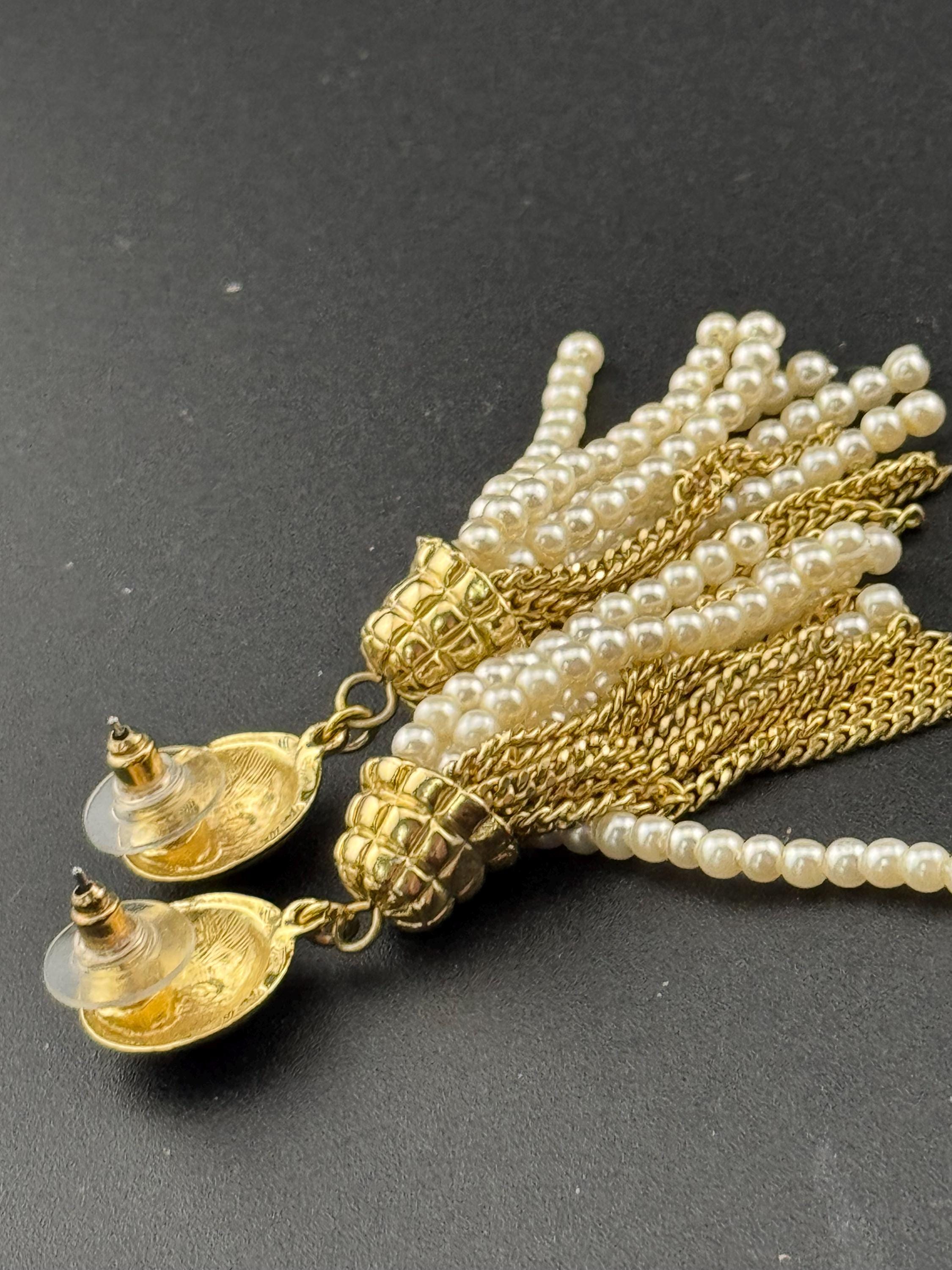 Vintage 1980s Gold Tone Faux Pearl Tassel Earrings