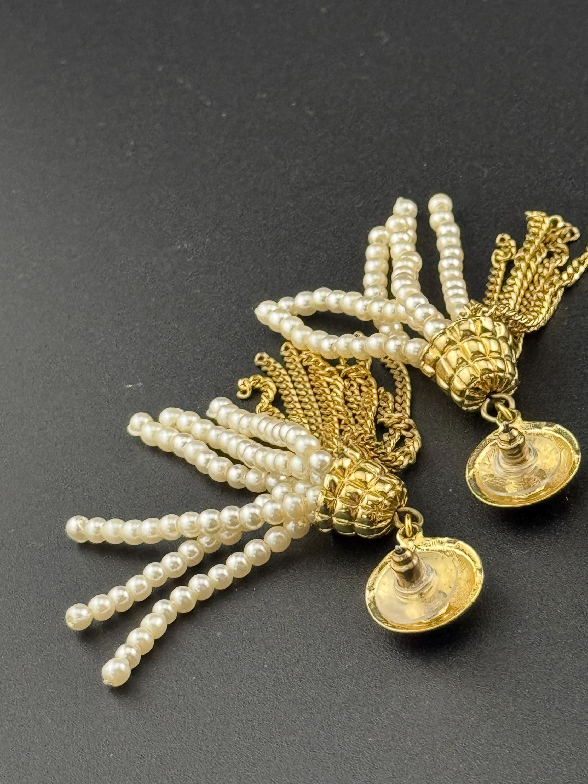 Vintage 1980s Gold Tone Faux Pearl Tassel Earrings