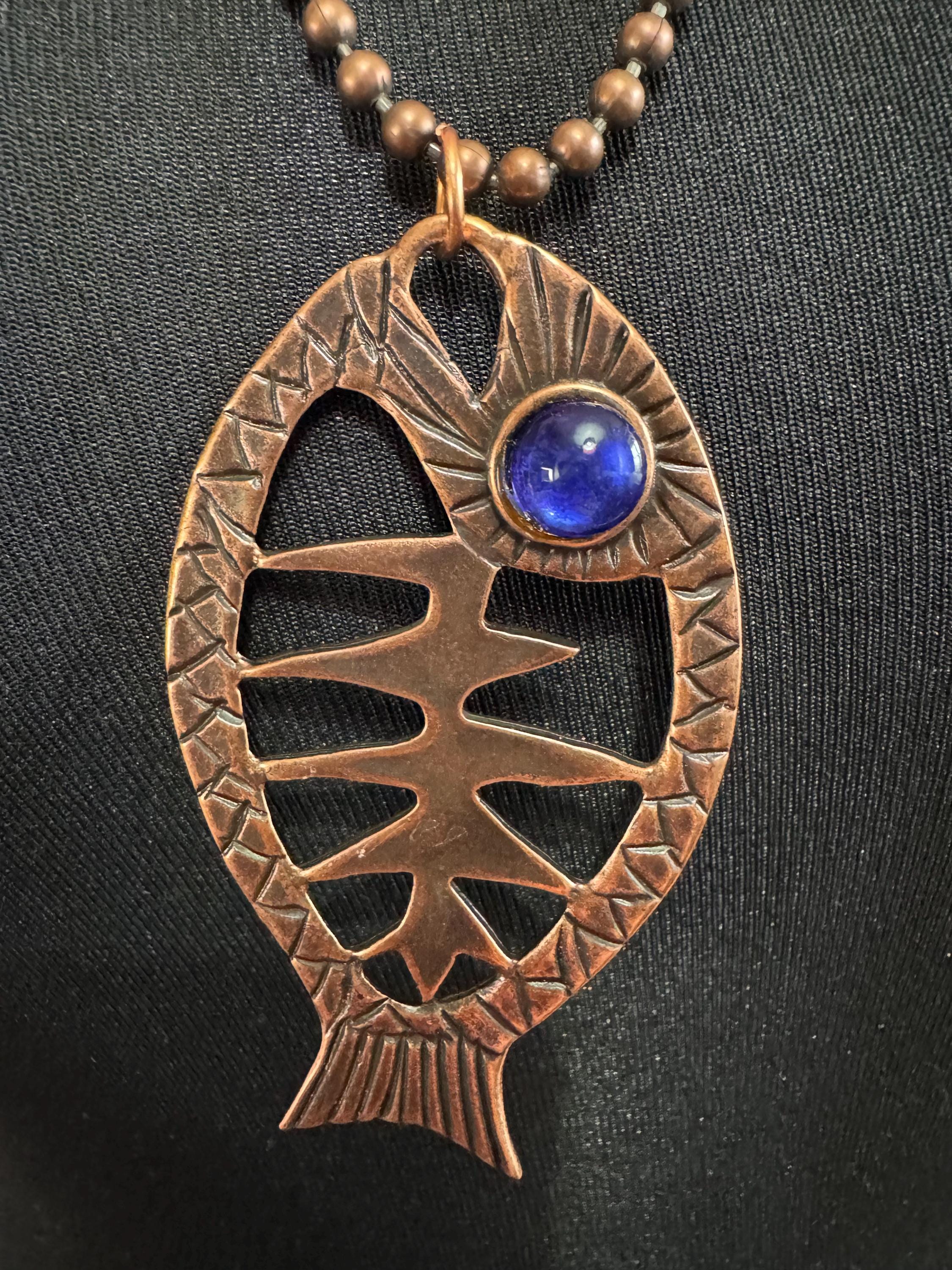 Vintage Copper medallion Fish Pendant Necklace: 1980s