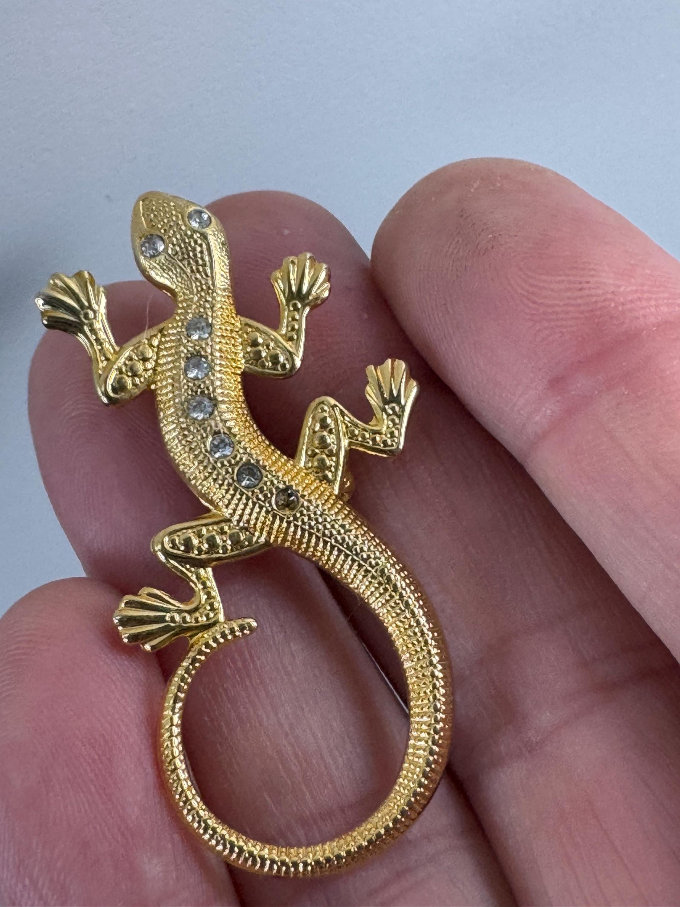 chameleon lizard bug brooch, Vintage gold tone gem set