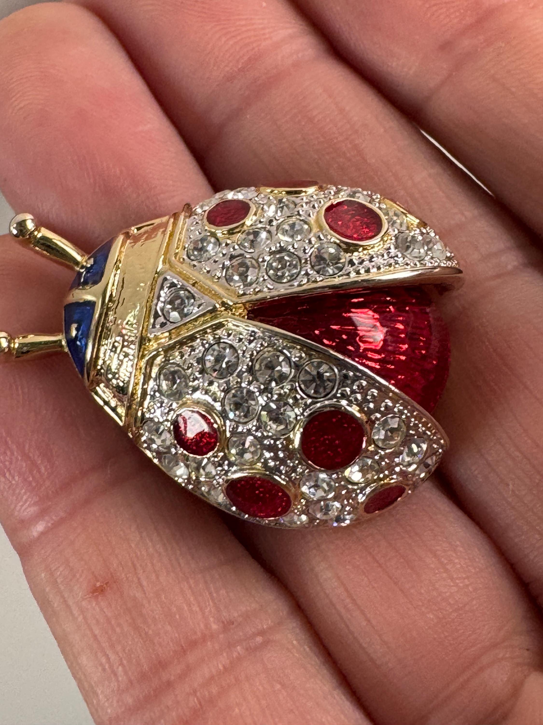 red and black enamel ladybird Brooch, 4cm ladybug