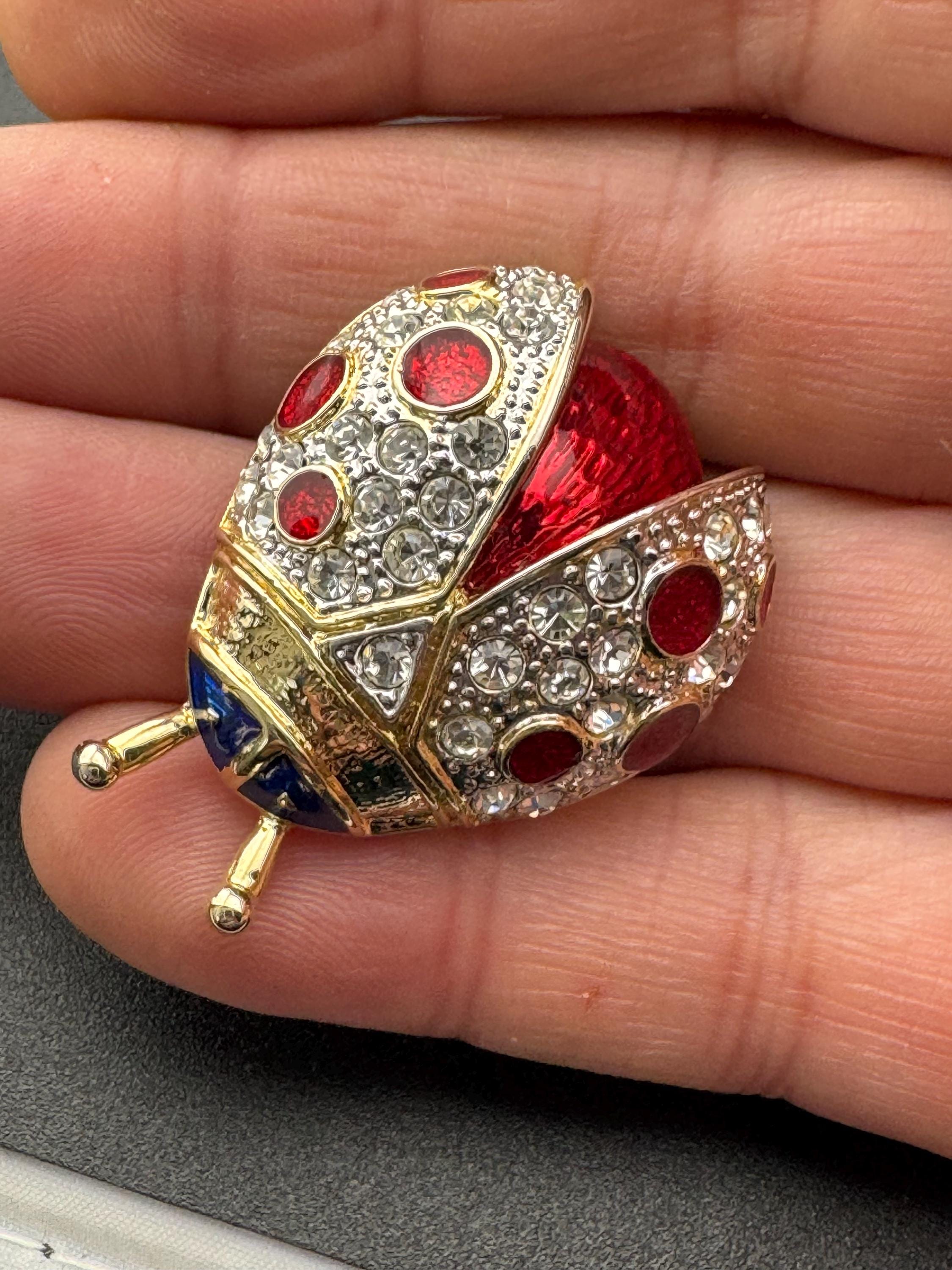red and black enamel ladybird Brooch, 4cm ladybug