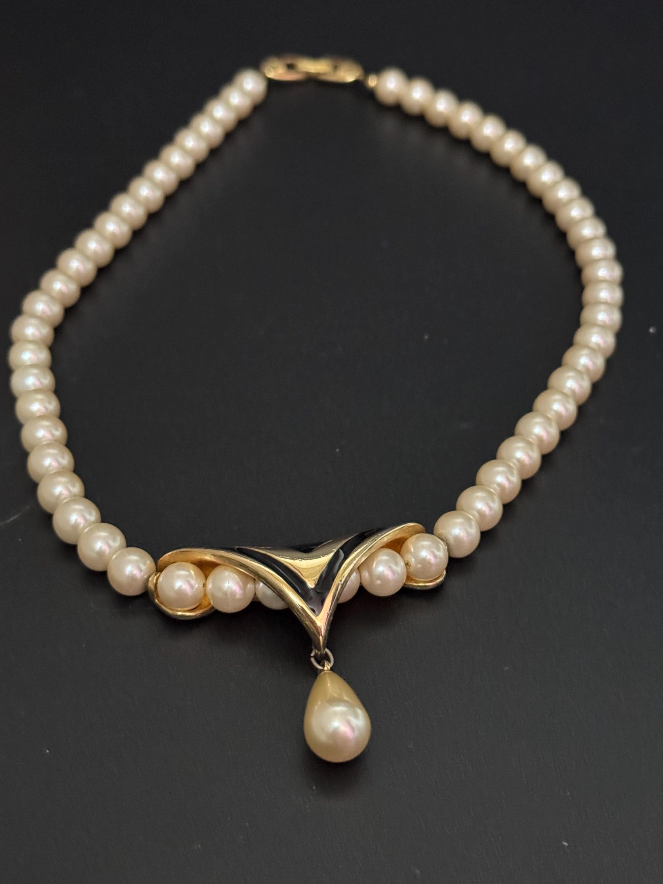 Signed Napier Cream Pearl Necklace: Black Enamel Teardrop, Gold Tone (47cm)