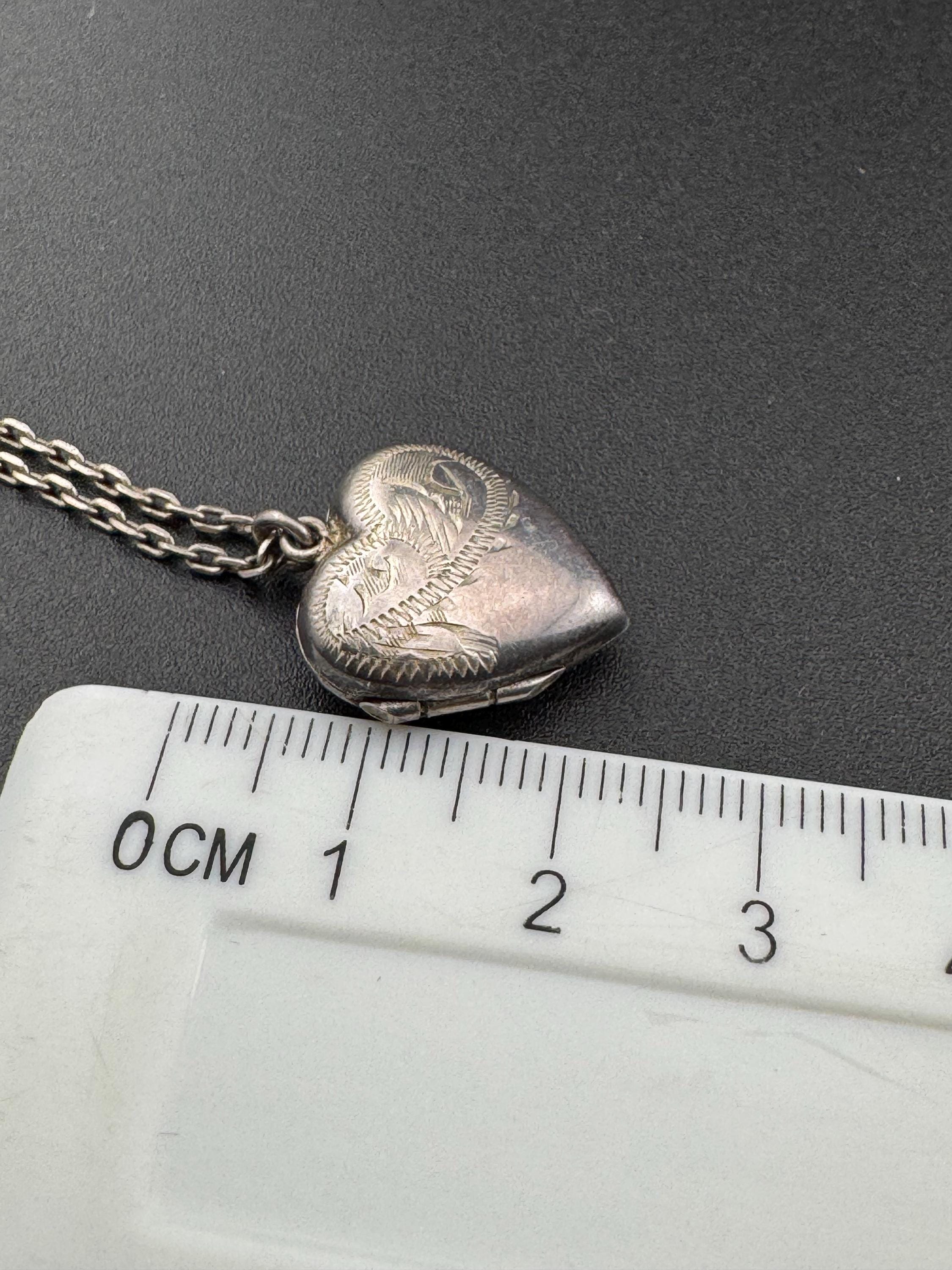 Vintage small heart silver photo Locket with engraved design, memorial keepsake stamped on a 925 silver chain