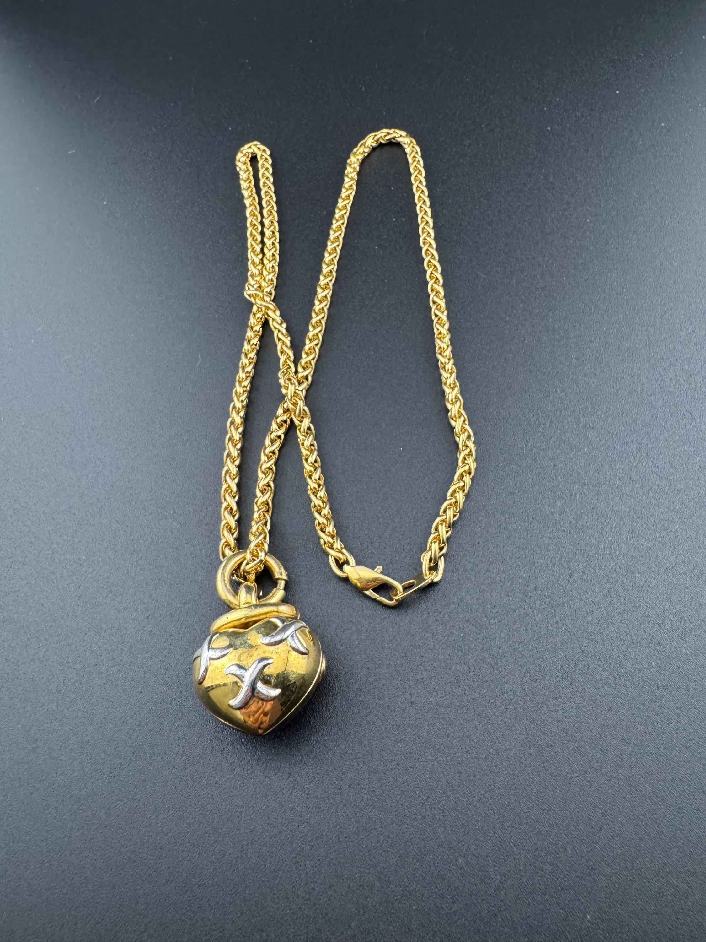 Y2K Crystal Heart Pendant Necklace - Chunky Gold Chain