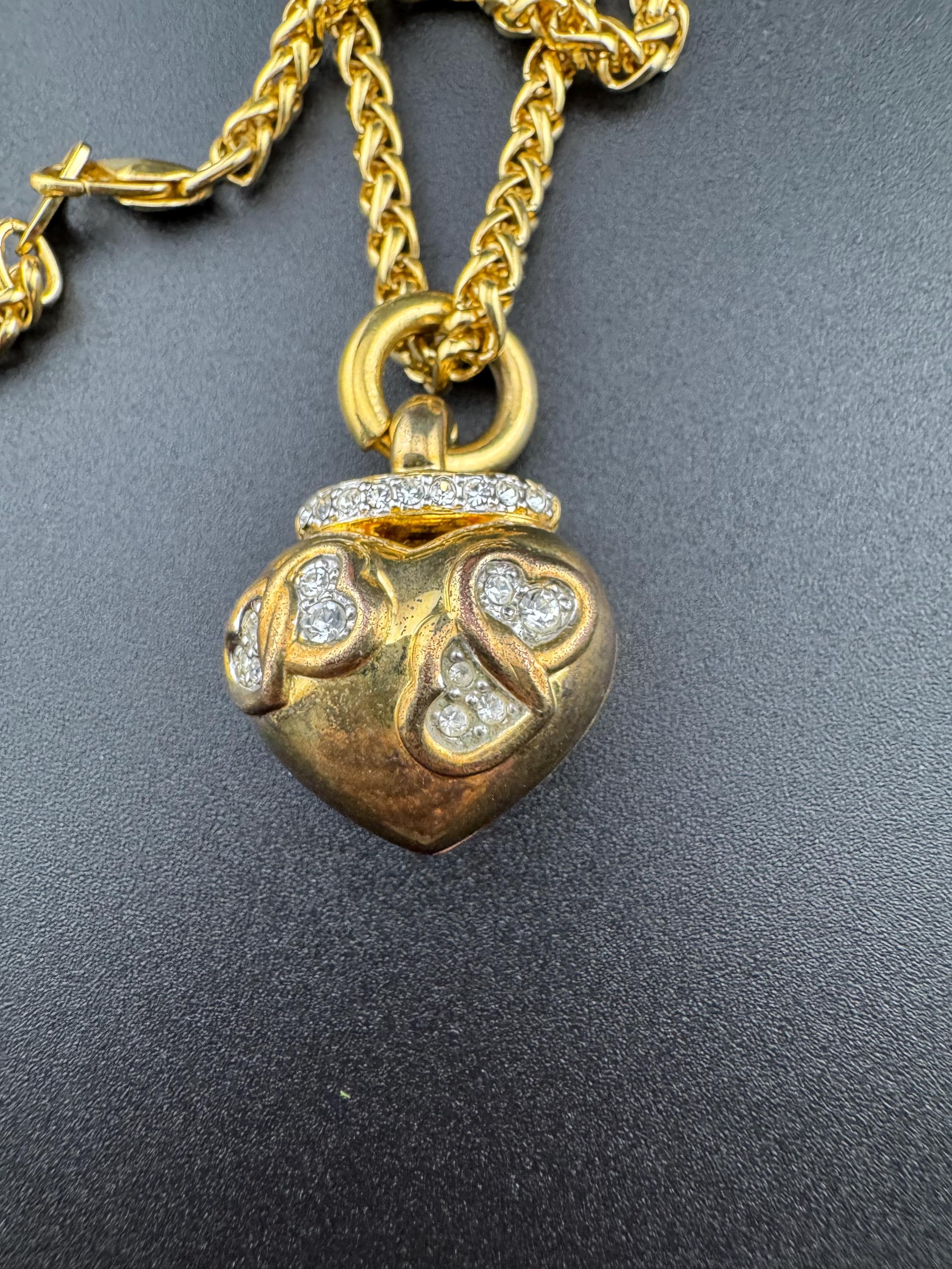 Y2K Crystal Heart Pendant Necklace - Chunky Gold Chain