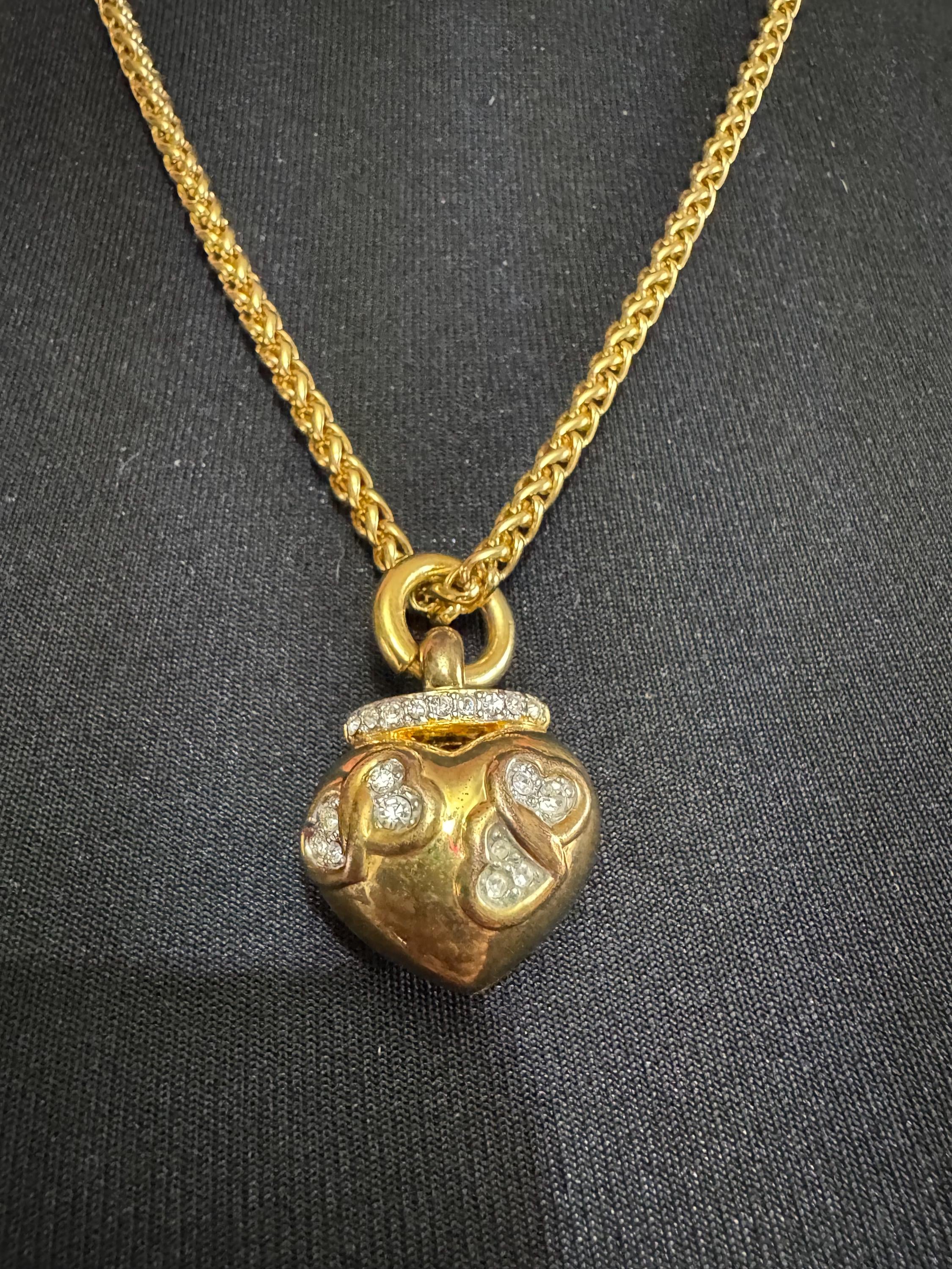 Y2K Crystal Heart Pendant Necklace - Chunky Gold Chain