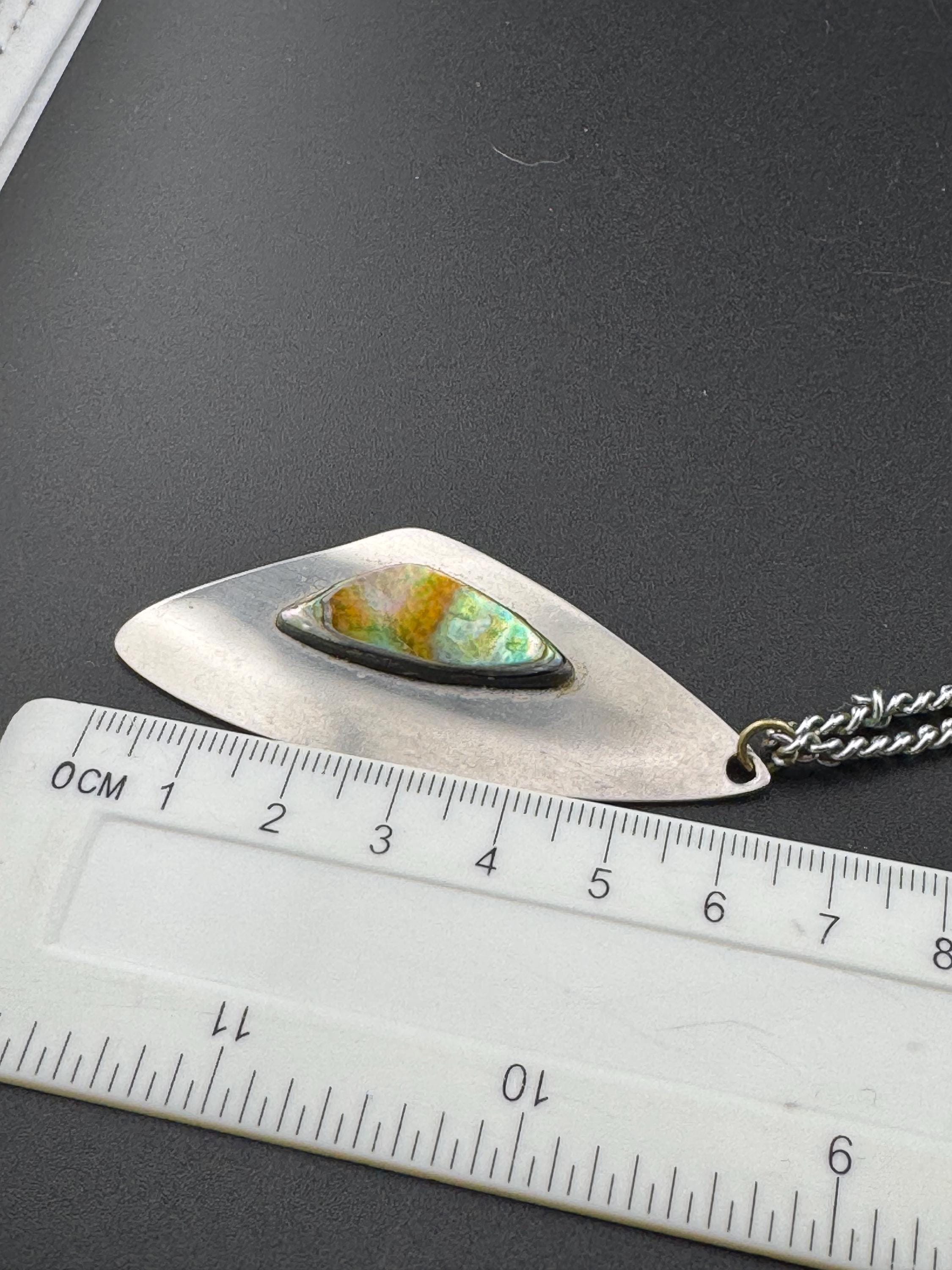 Vintage Modernist silver tone stainless Steel pendant necklace 68cm central MOP pearl abalone shell Mid Century 1960s 1970s