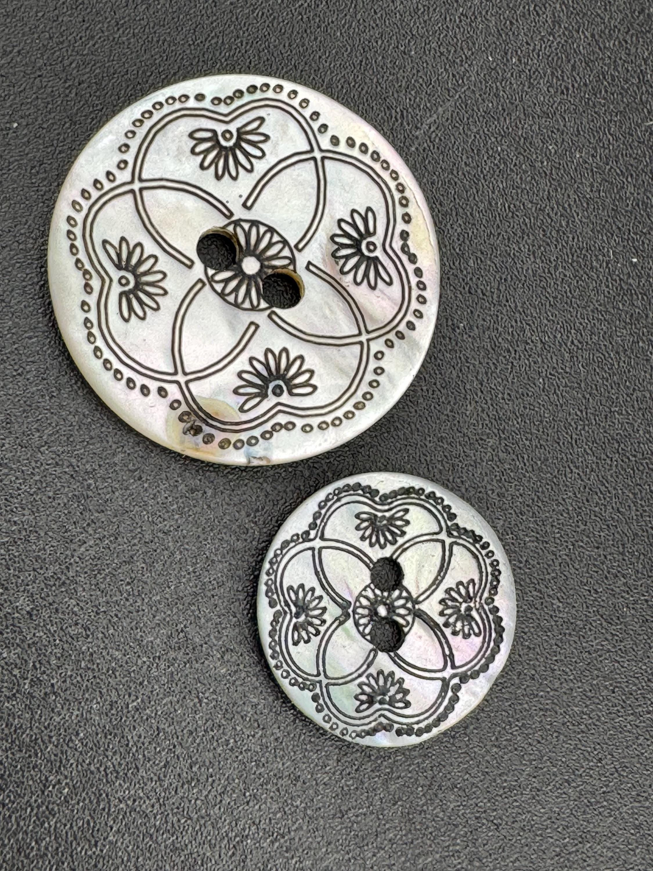 10 x 15mm small Japanese Mother of Pearl Buttons printed Sewing Haberdashery