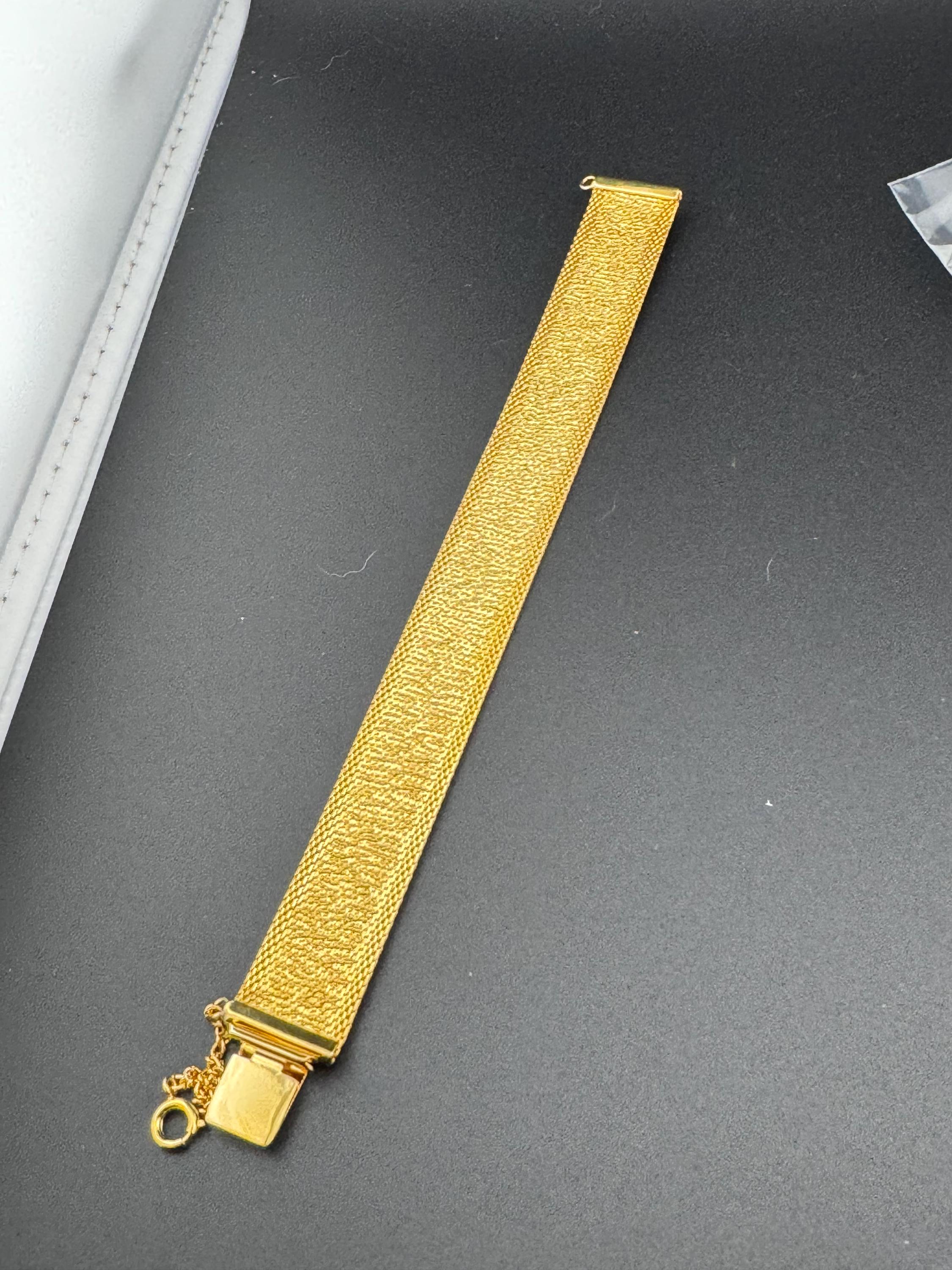 True Vintage pristine gold plated 18mm wide mesh flat link bangle bracelet 18.5cm long old shop stock