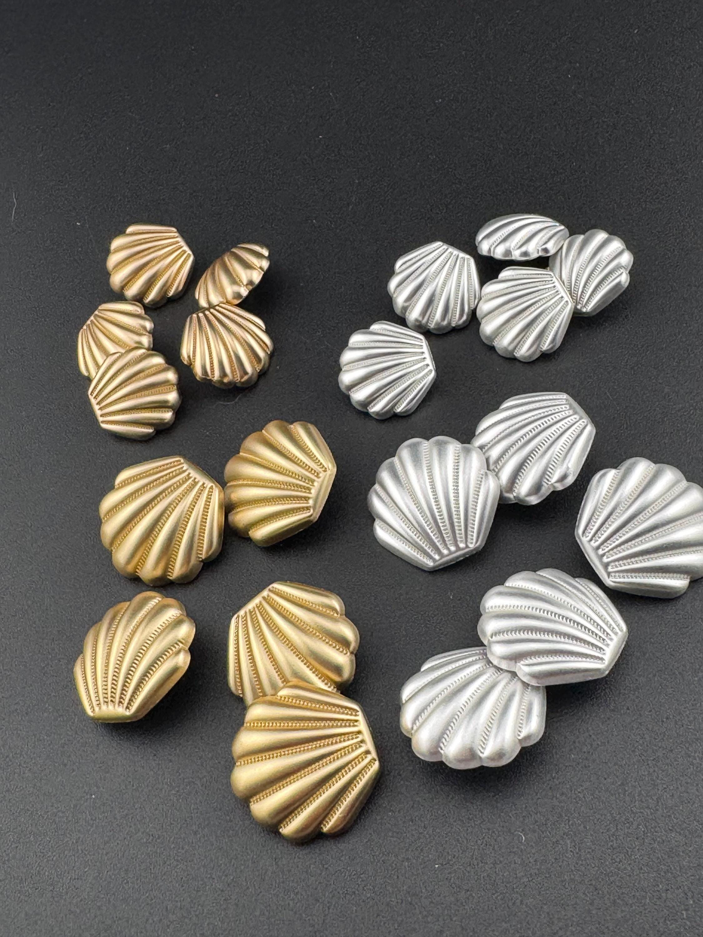 Seashell Buttons: Matte Gold & Silver Tone, Nautical Style (Pack of 5)