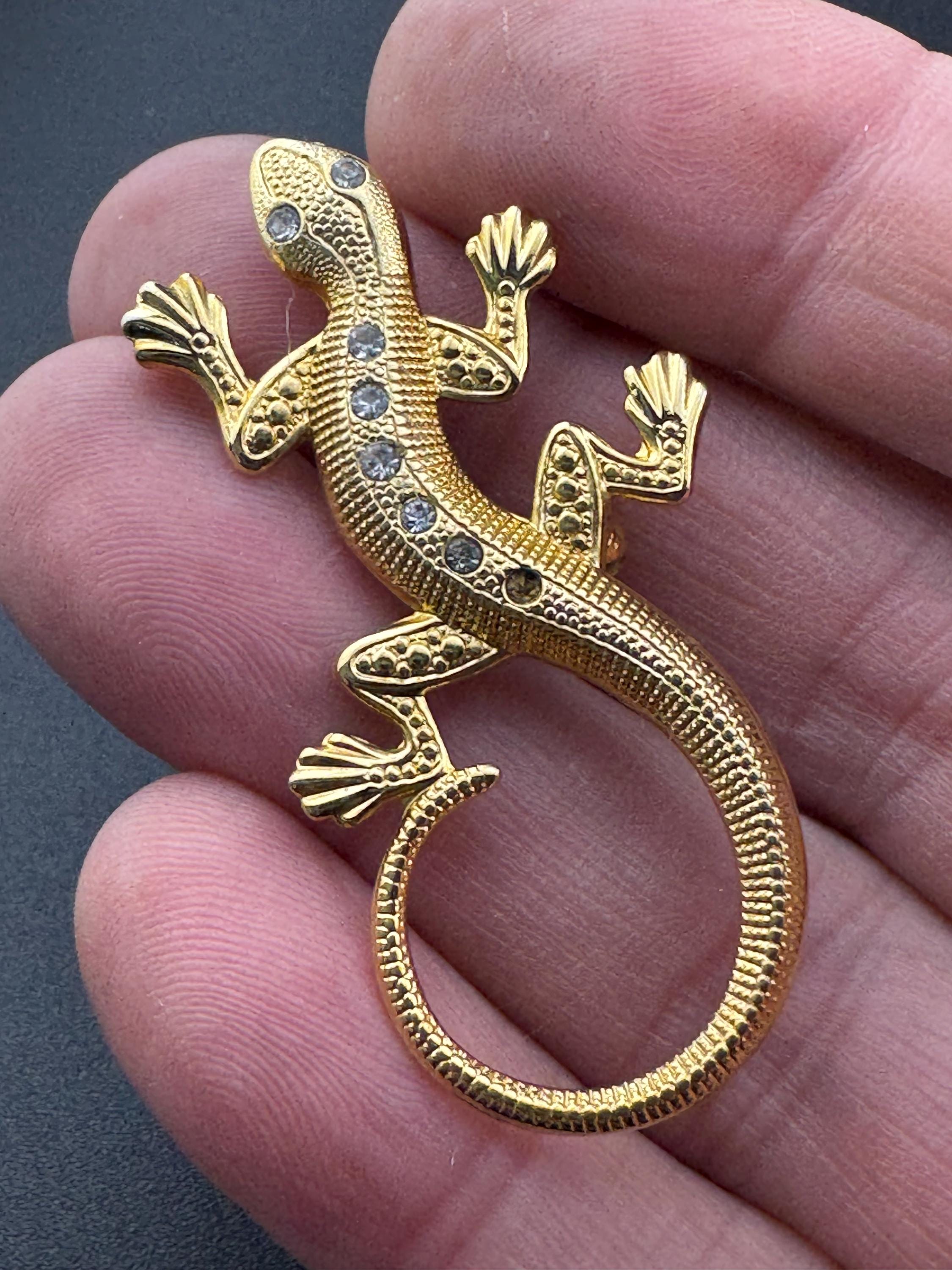 chameleon lizard bug brooch, Vintage gold tone gem set