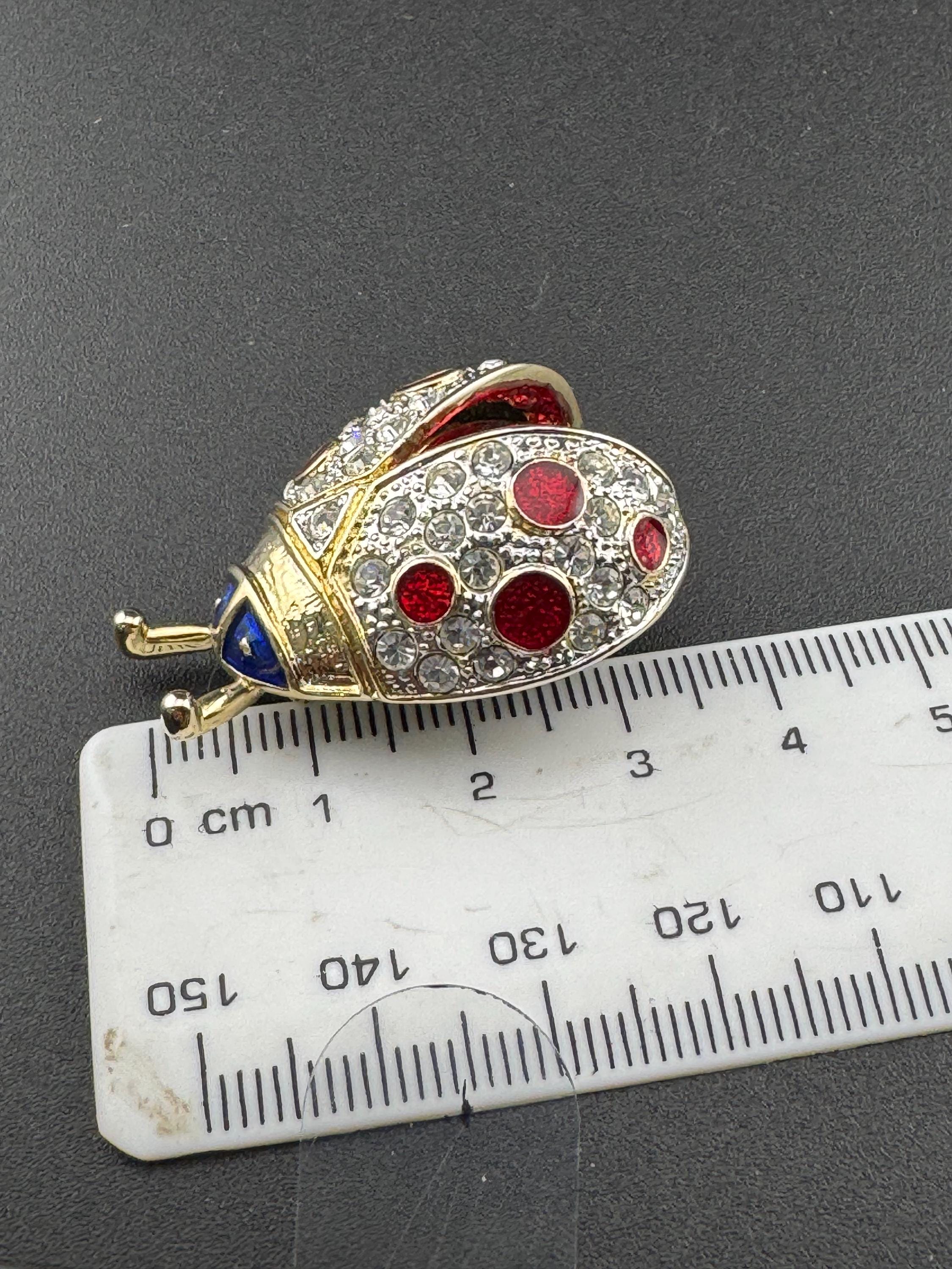 red and black enamel ladybird Brooch, 4cm ladybug