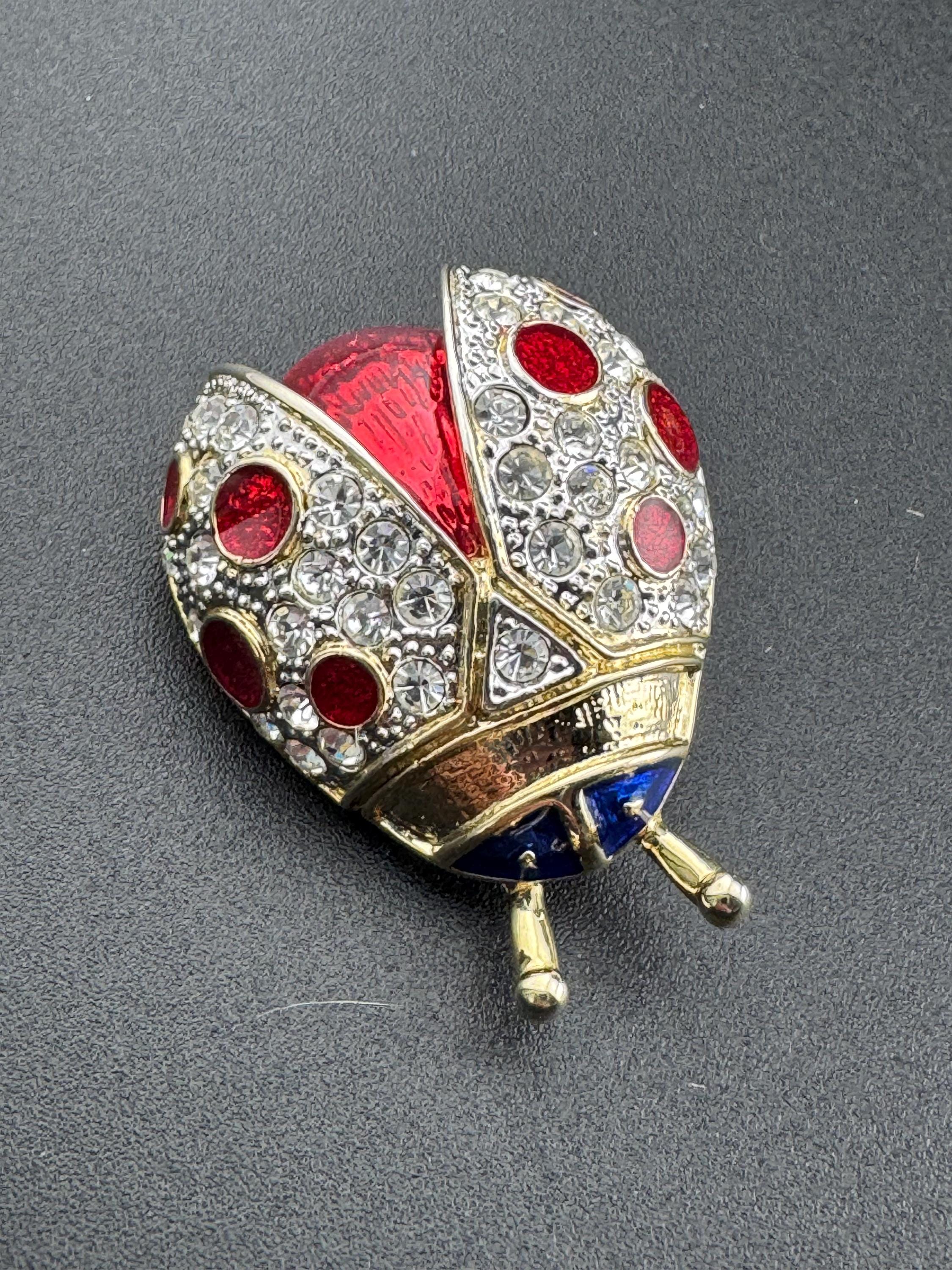 red and black enamel ladybird Brooch, 4cm ladybug