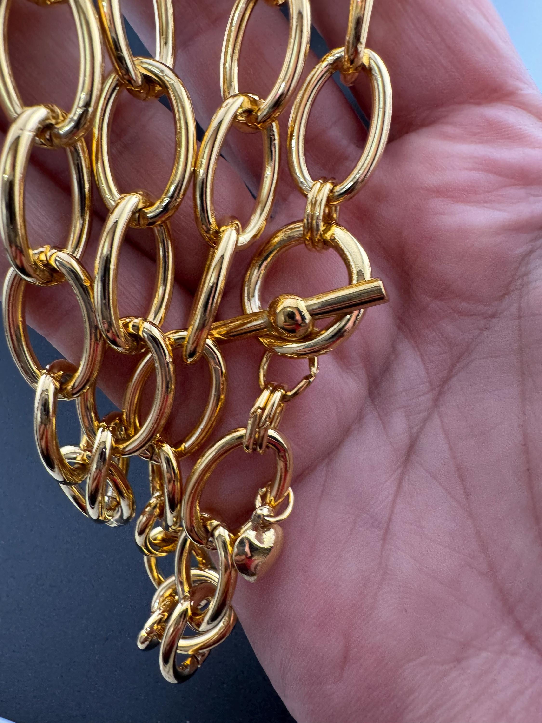 Y2K Heart Charm Pendant Necklace: Chunky Gold Cable Chain