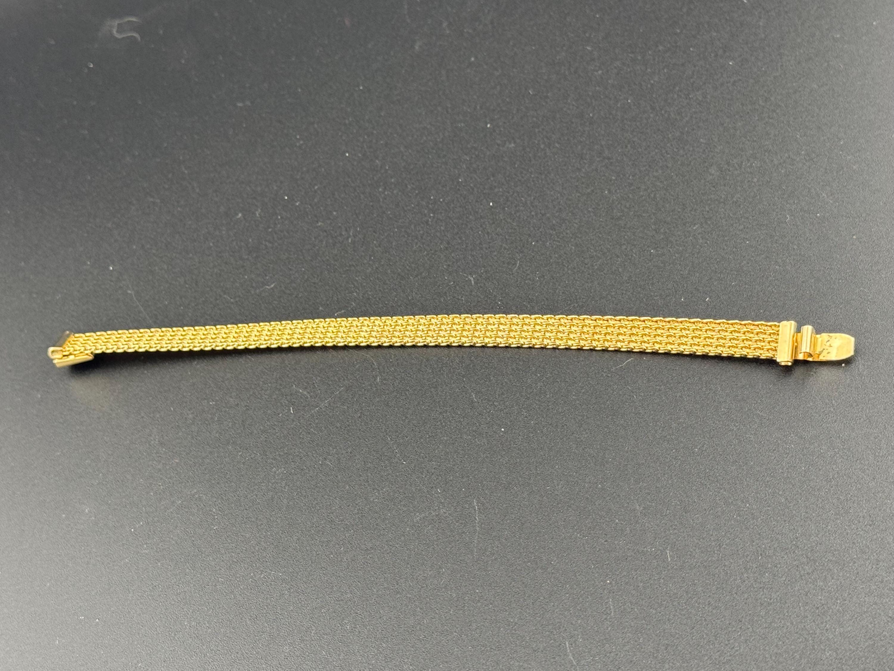 True Vintage pristine champagne tone gold plated wide mesh flat link bangle bracelet 18.5 x 8mm old shop stock