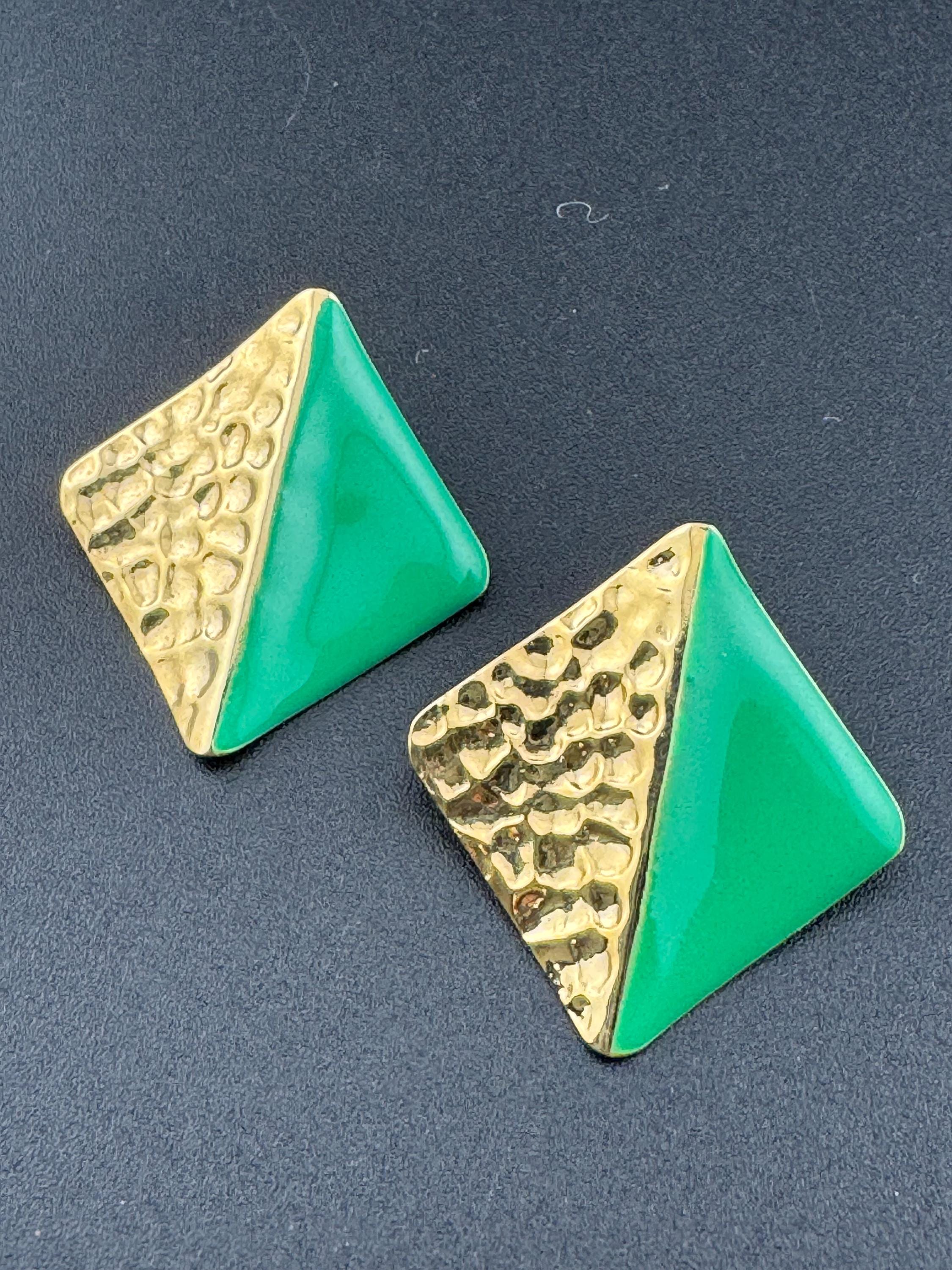 Vintage 80s Enamel Stud Earrings: Two-Tone Gold & Green