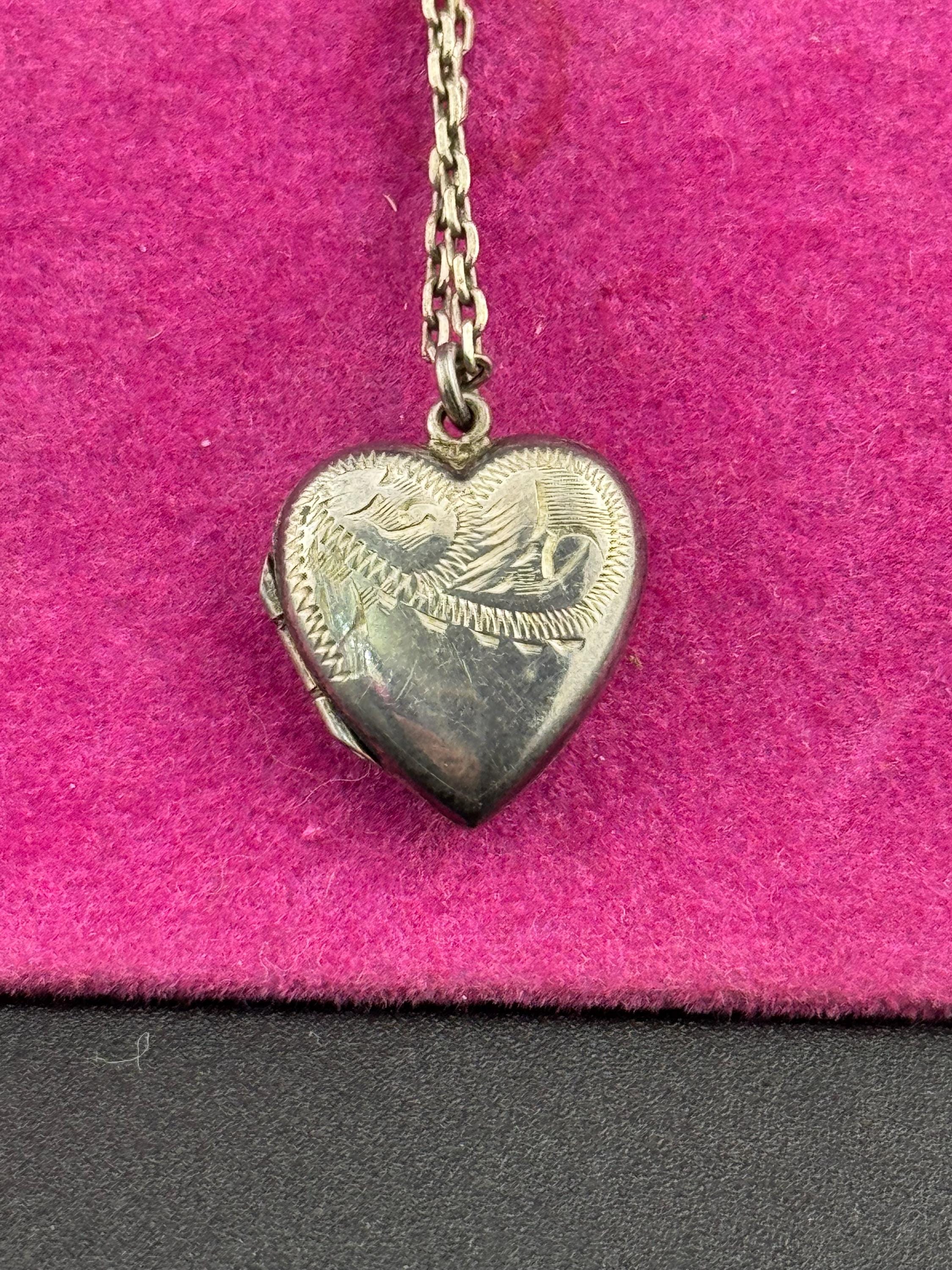 Vintage small heart silver photo Locket with engraved design, memorial keepsake stamped on a 925 silver chain