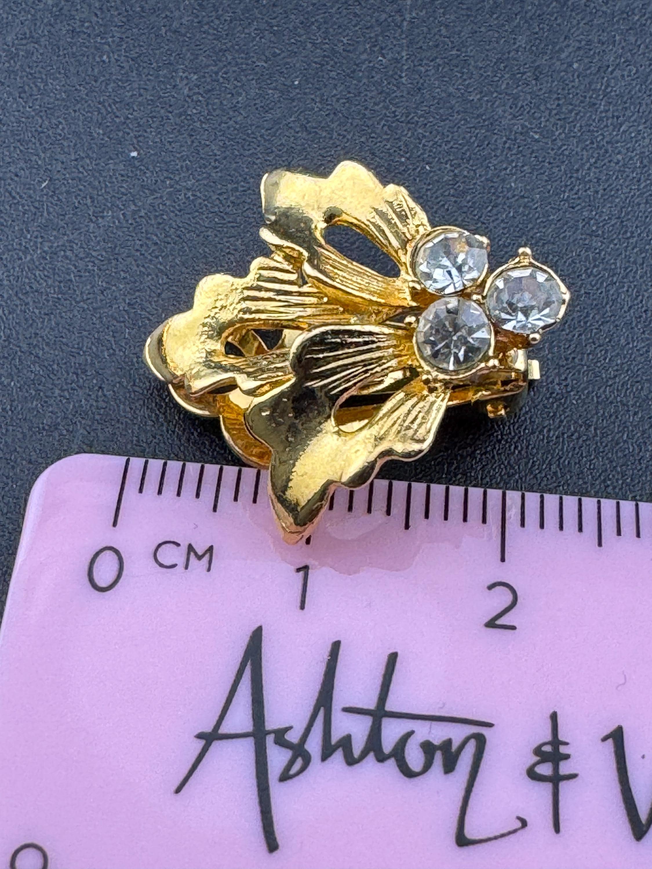 Vintage gold plated clear diamanté rhinestone wide leaf panel bracelet and clip on earrings matching set
