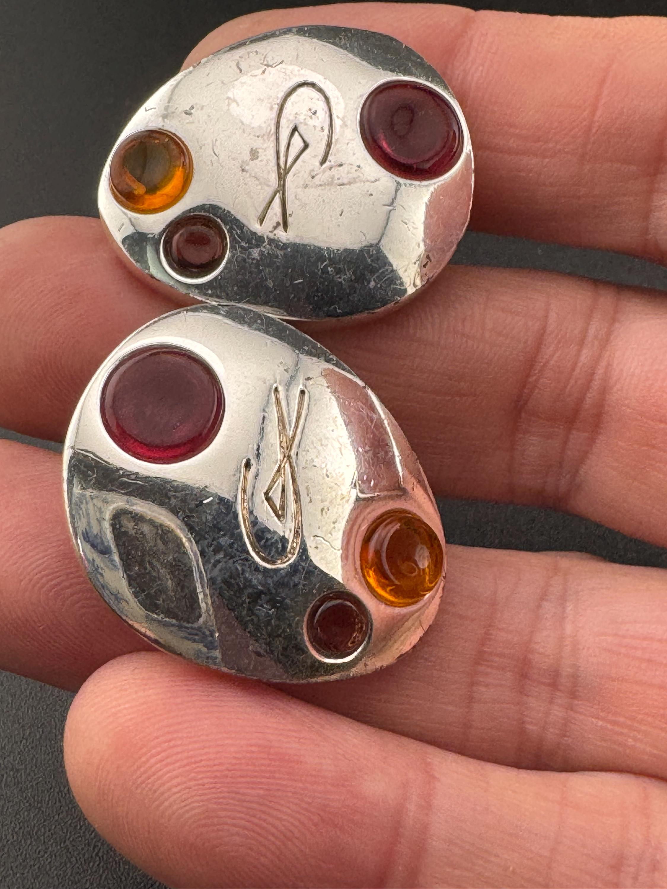 Signed Christian LaCroix Vintage silver tone red amber orange gripoix poured glass clip on earrings