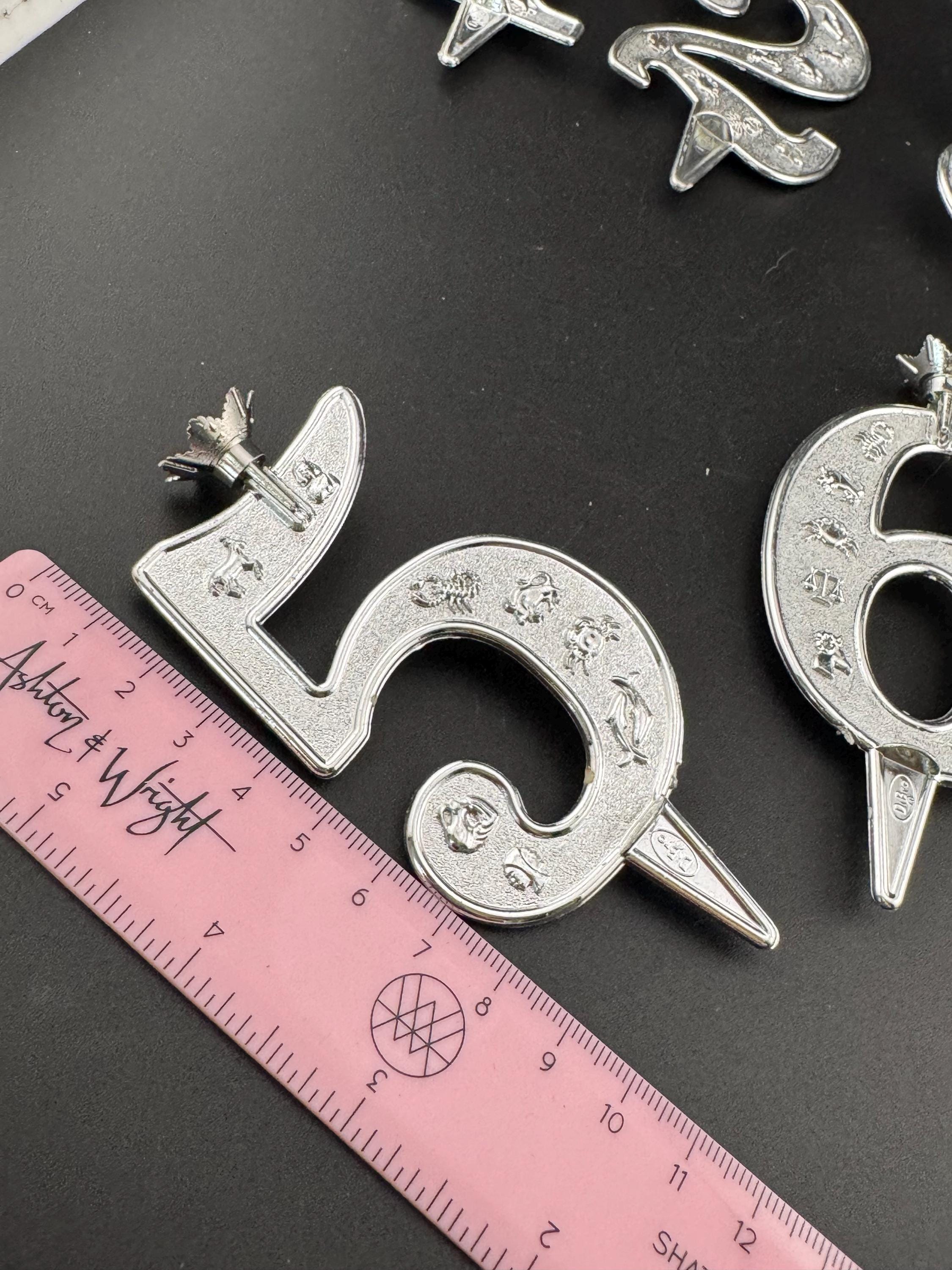 Silver Plastic Number Cake Topper Candle Holder: Birthday Anniversary